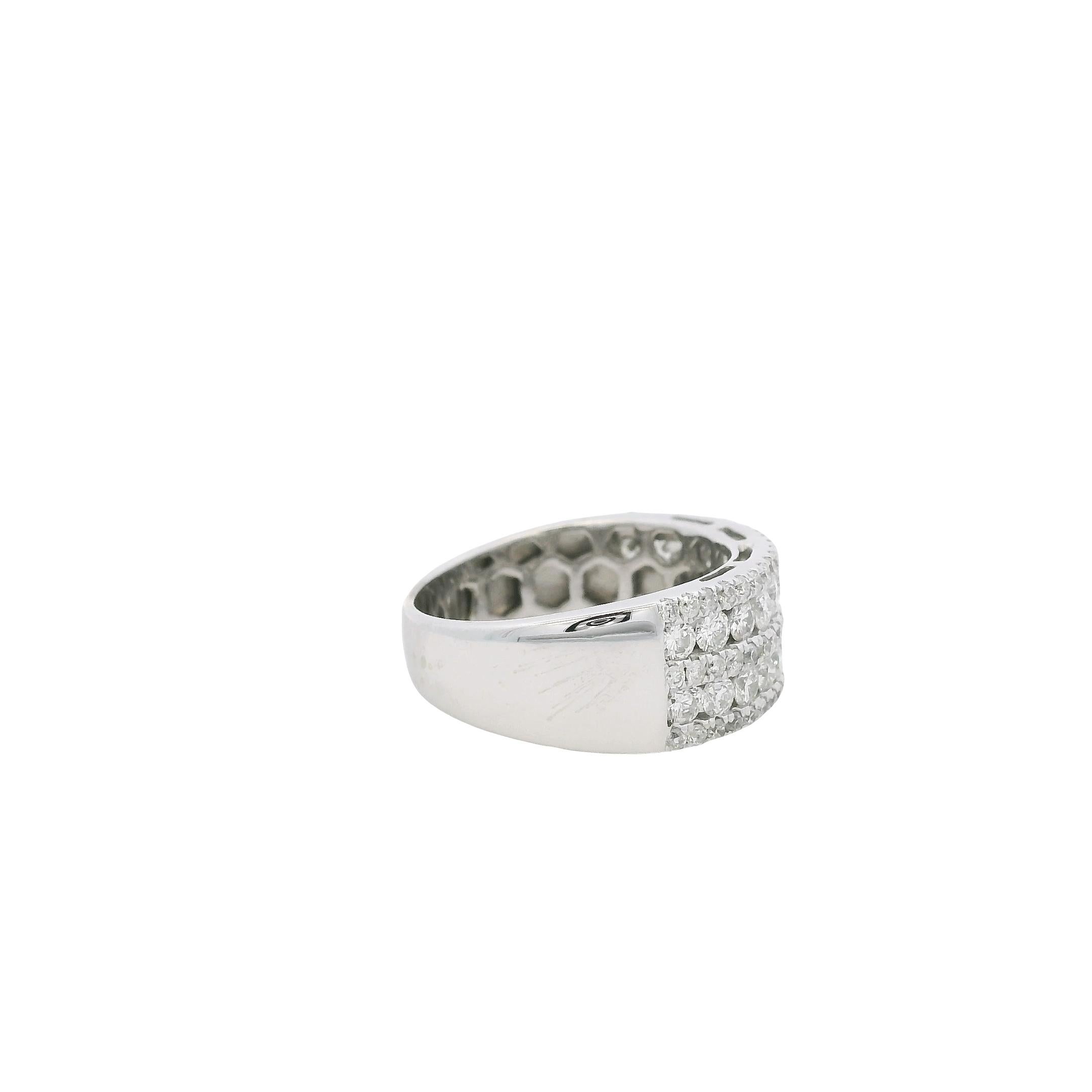 Jonc en or blanc 14k 5 Row 1.25ctw Diamond Wedding Band Pour femmes en vente
