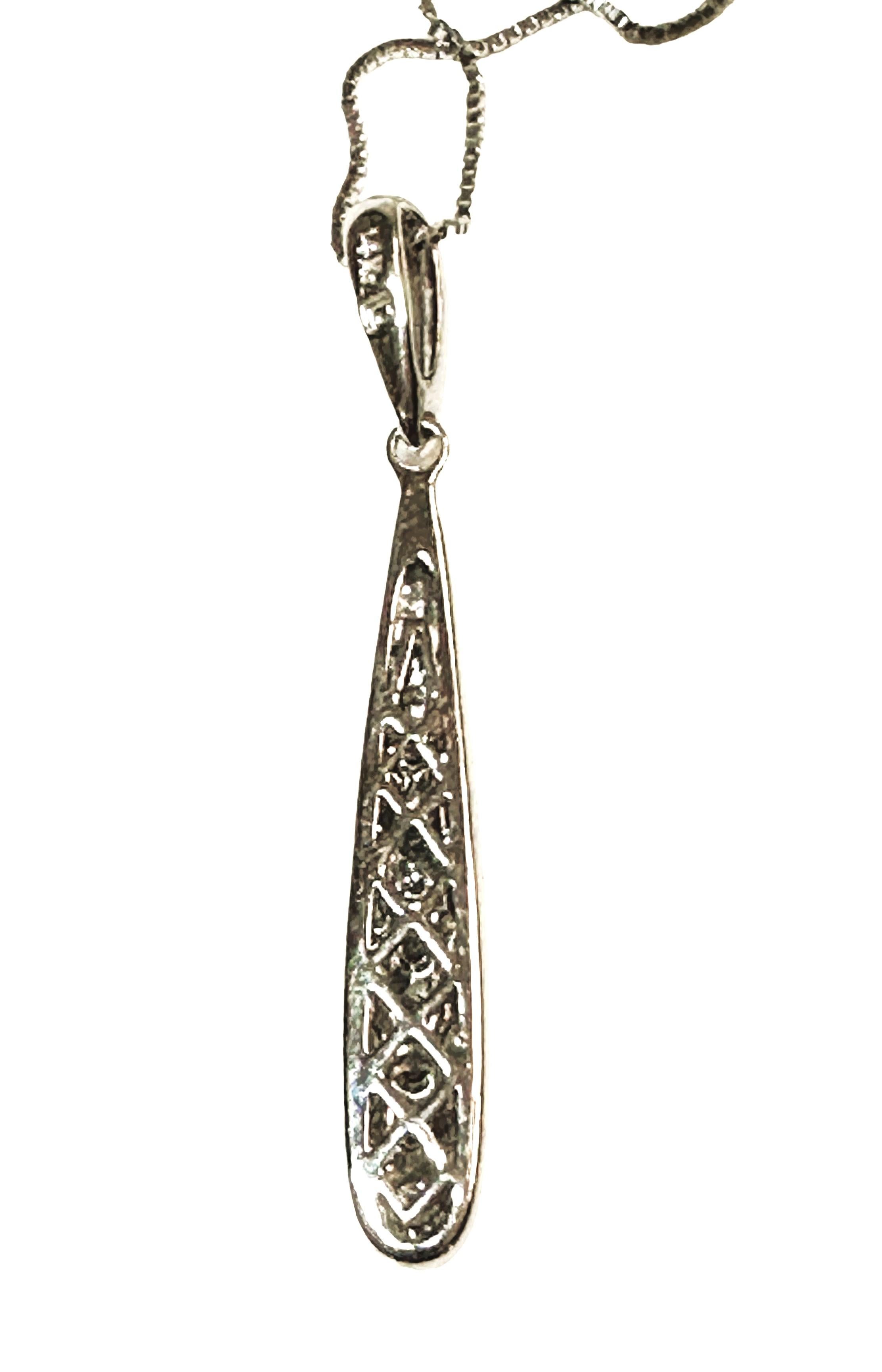 Brilliant Cut 14 Karat White Gold .50 Carat Natural Diamond Drop Pendant Necklace 17