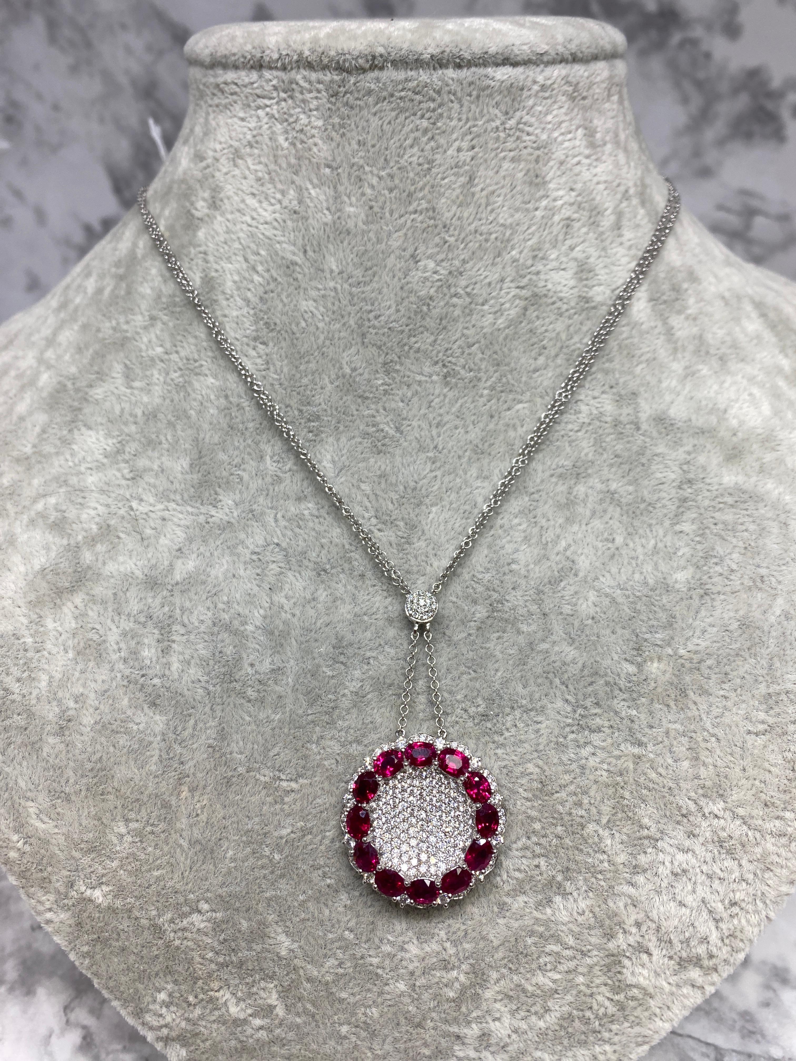 14k White Gold 5.04cttw Natural Ruby & Diamond Round Pendant Necklace  For Sale 3
