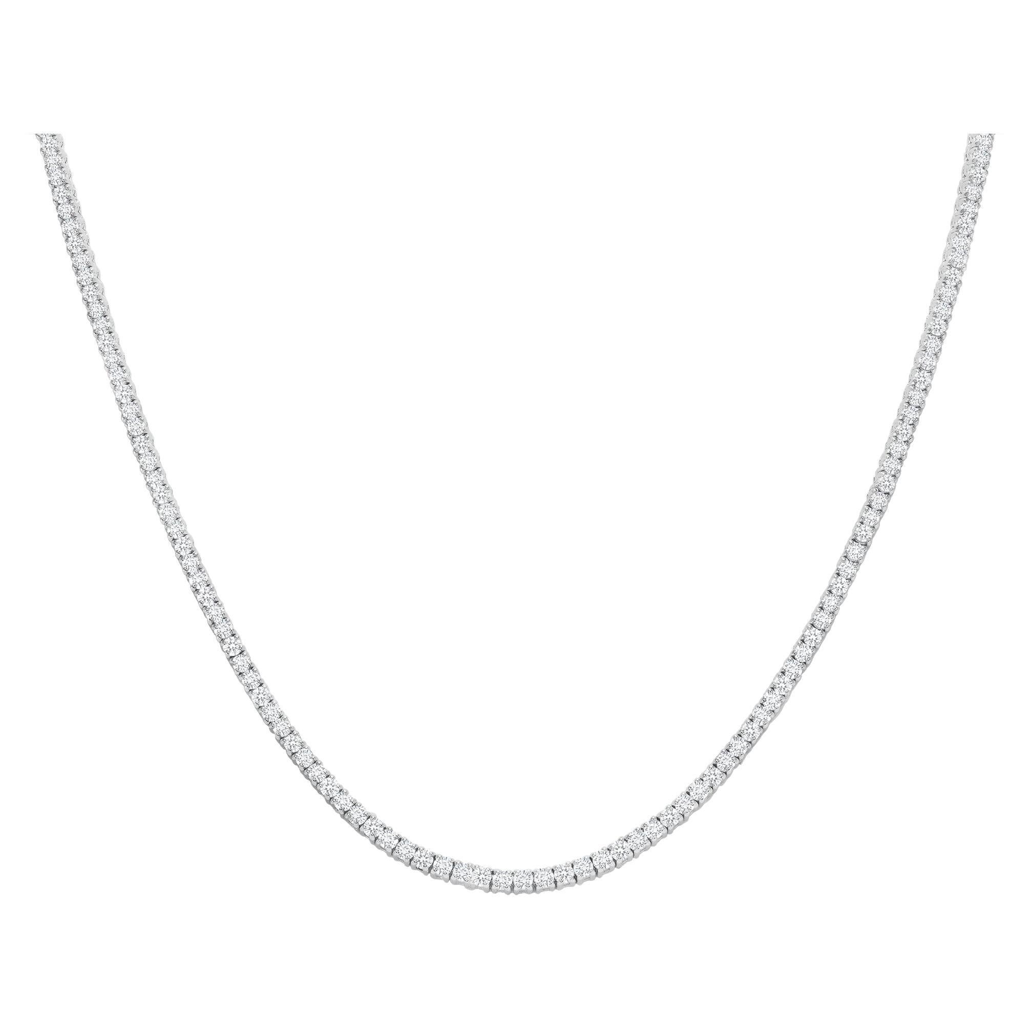 14K White Gold 5.10 Ct Round Diamond Tennis Necklace For Sale