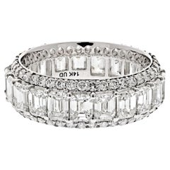 Bracelet éternité en or blanc 14K 5.50 cttw Emerald Cut Diamond