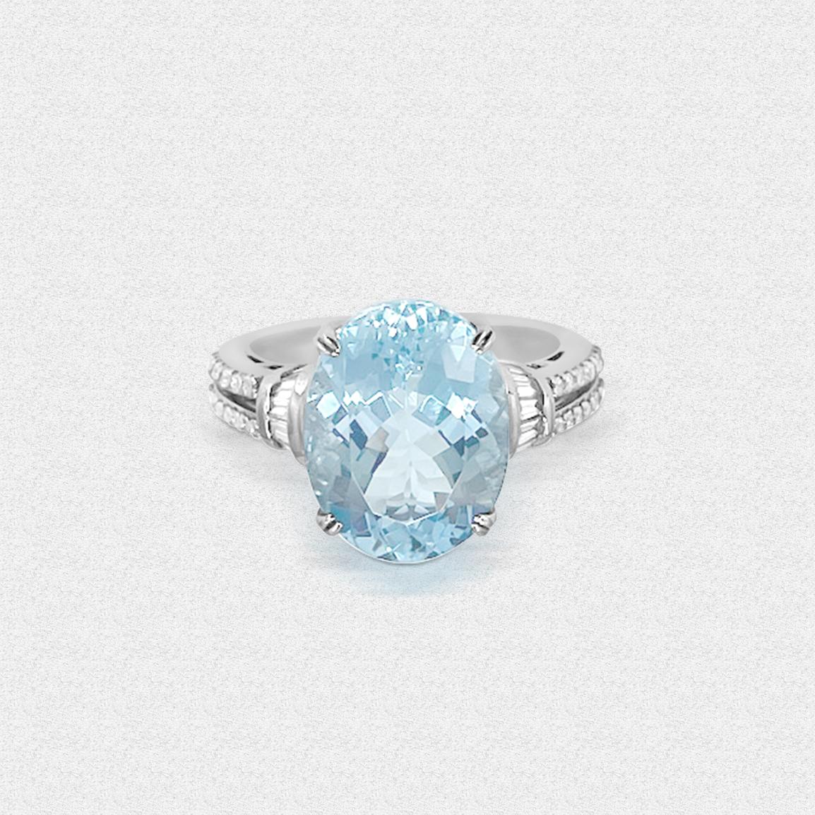 Oval Cut 14K White Gold 5.56 Cts Aquamarine Diamond Ring. Style# R3583 For Sale