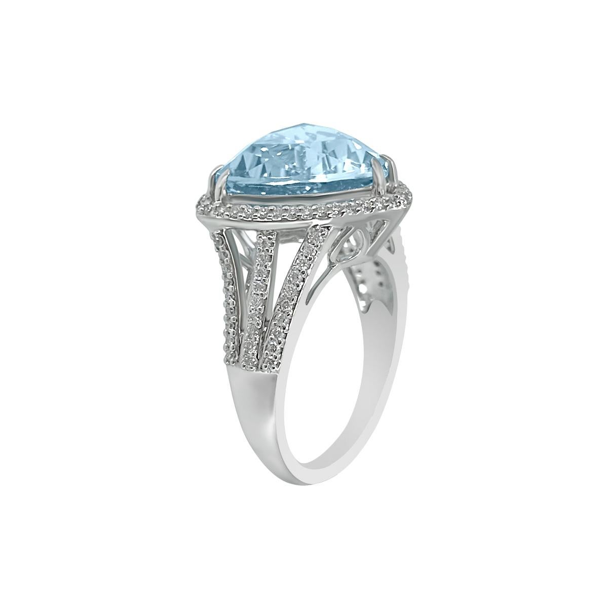 Modern 14K White Gold 5.61cts Aquamarine and Diamond Ring, Style# R3657 For Sale