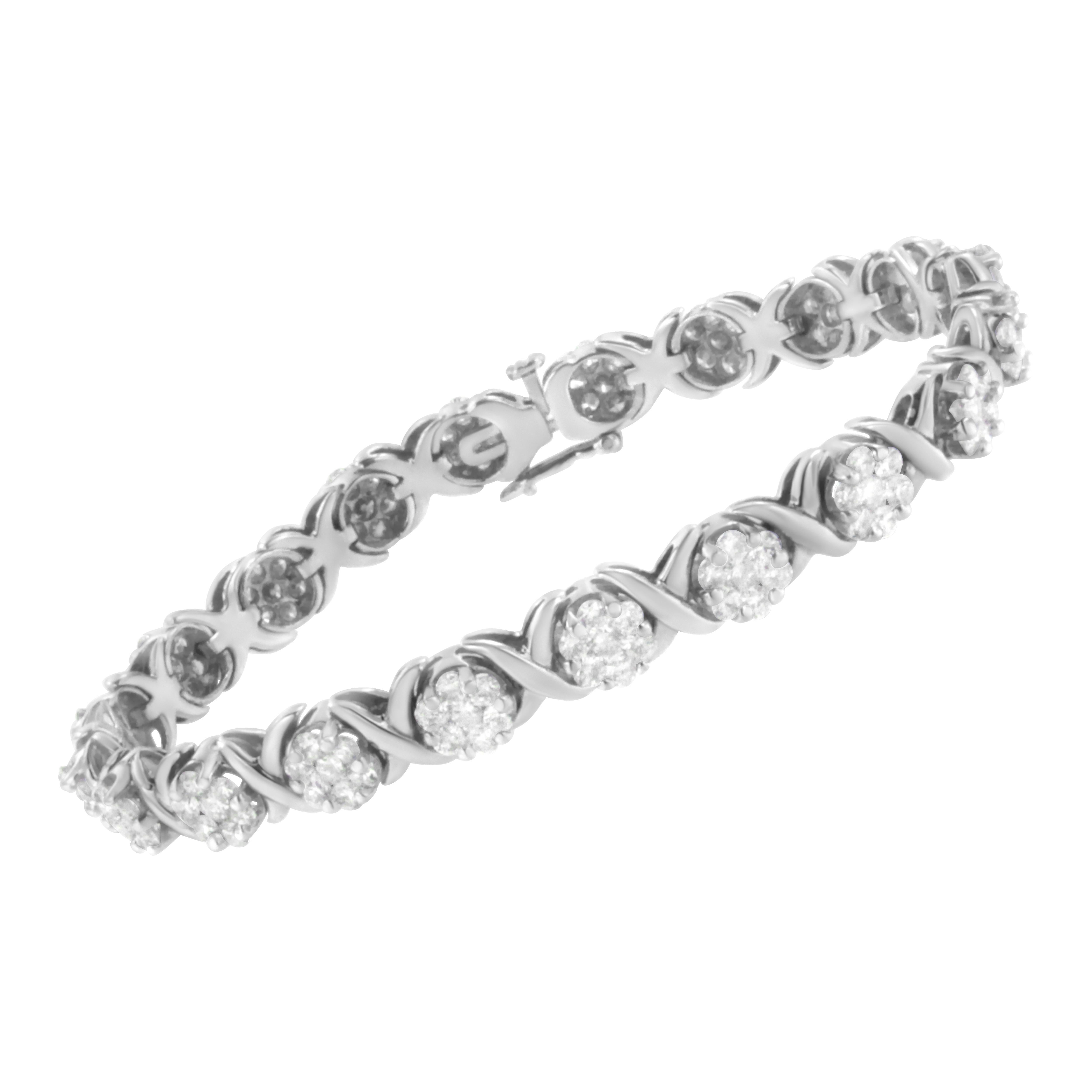 Contemporain Bracelet à maillons en or blanc 14 carats avec diamants à motif géométrique de 7,0 carats en vente