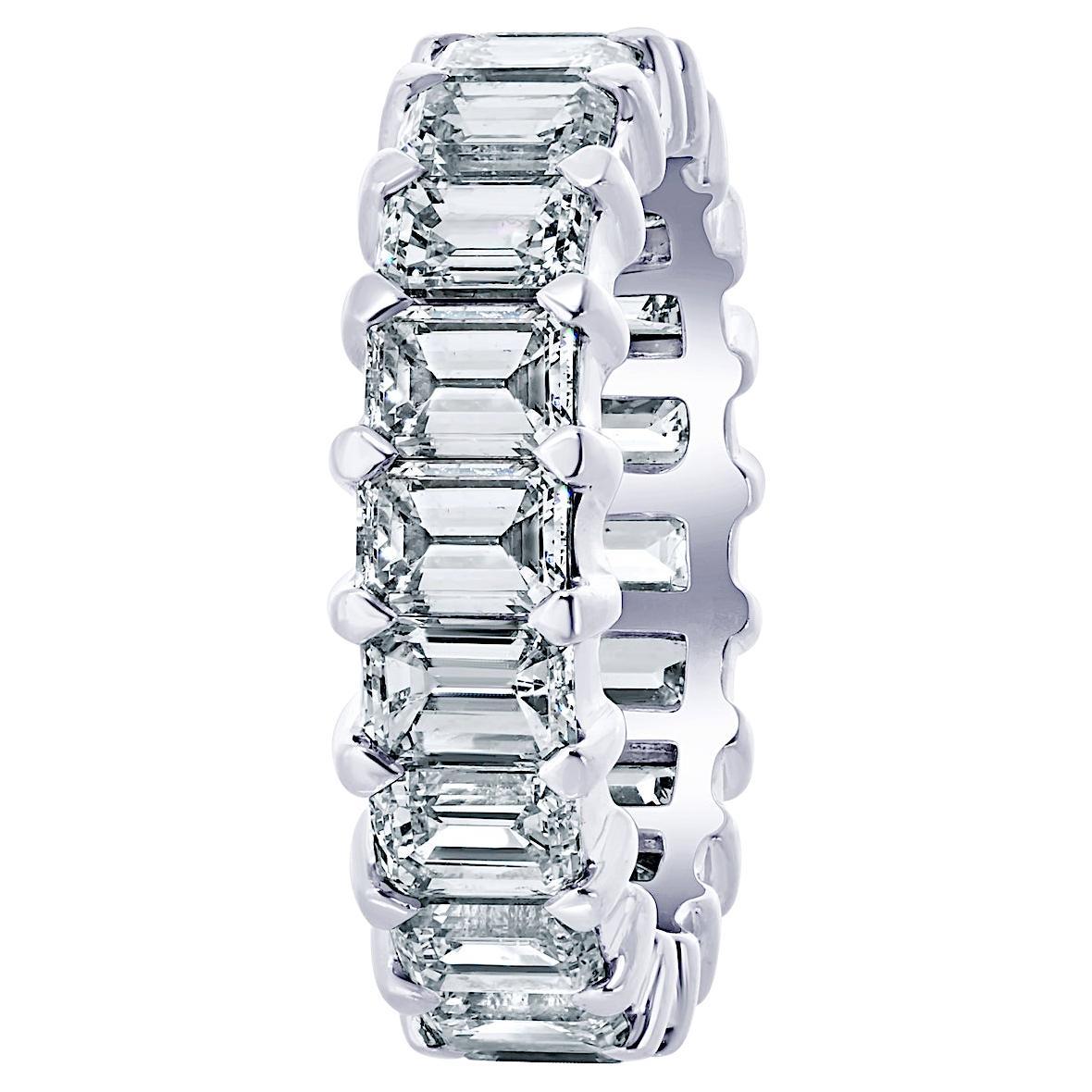 Bracelet éternité en or blanc 14K avec diamant taille émeraude 7.00cttw en vente