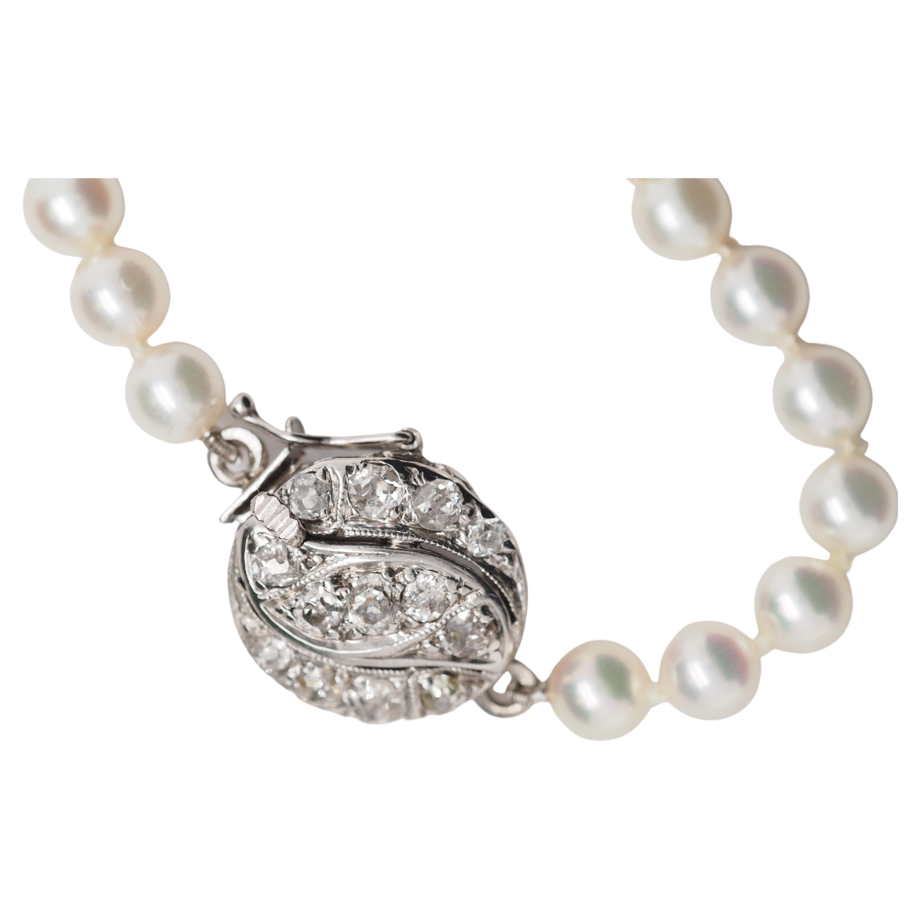 Collier en or blanc 14K avec diamants brillants Old Mine de 0,75cttw. en vente