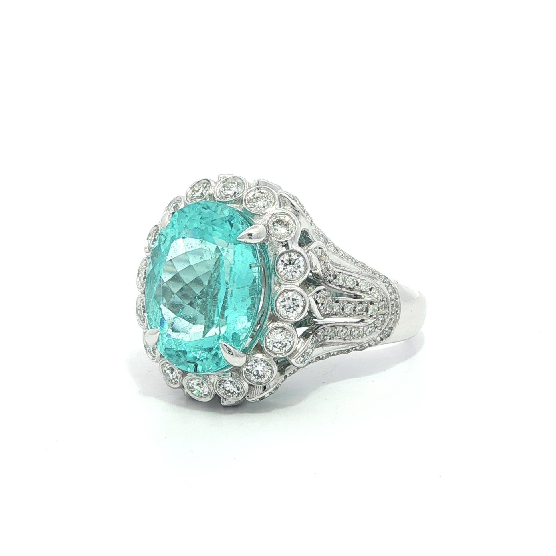 Bague en or blanc 14k 7.68ctw GIA Paraiba Green Blue Tourmaline Diamond Statement Ring en vente 5