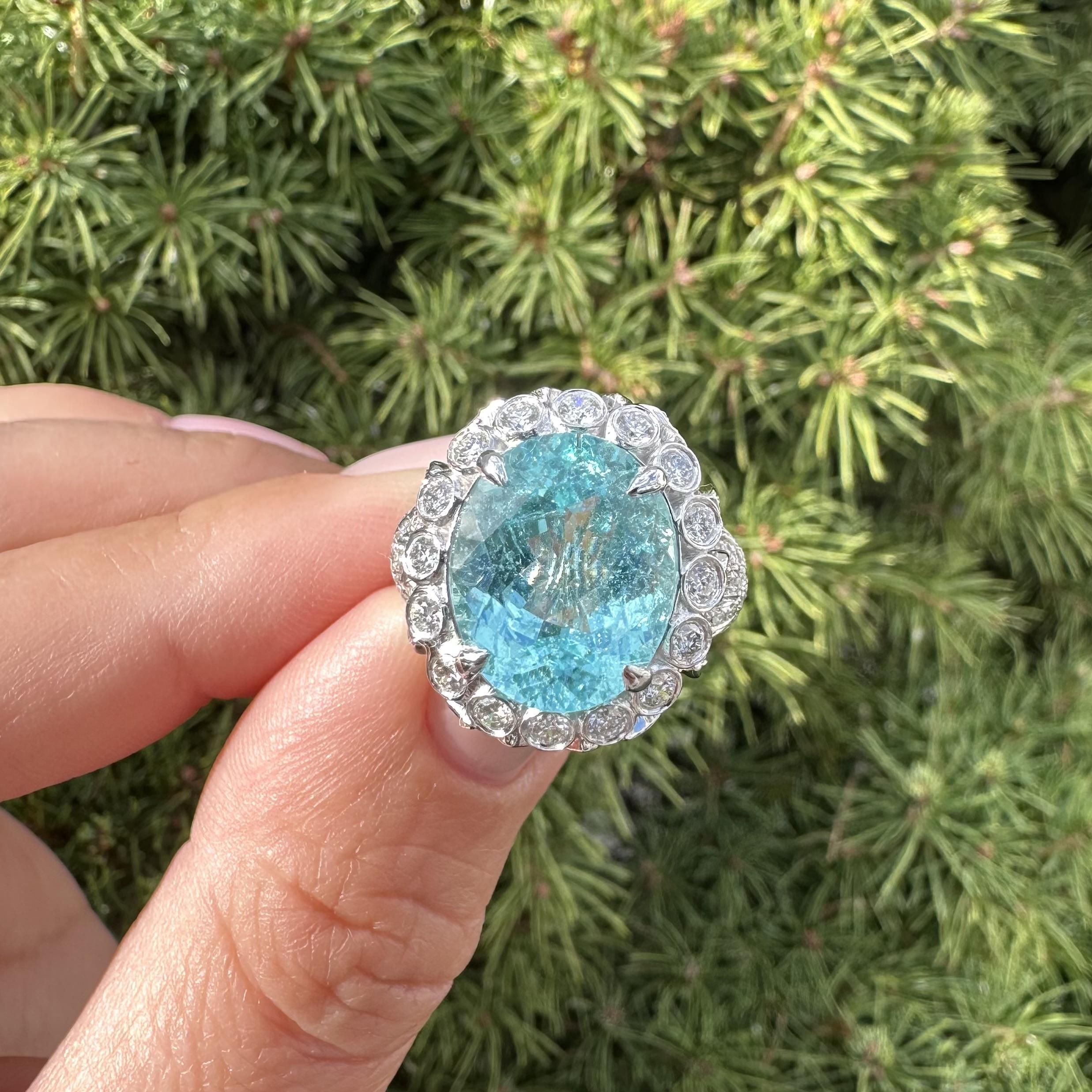 Bague en or blanc 14k 7.68ctw GIA Paraiba Green Blue Tourmaline Diamond Statement Ring en vente 9