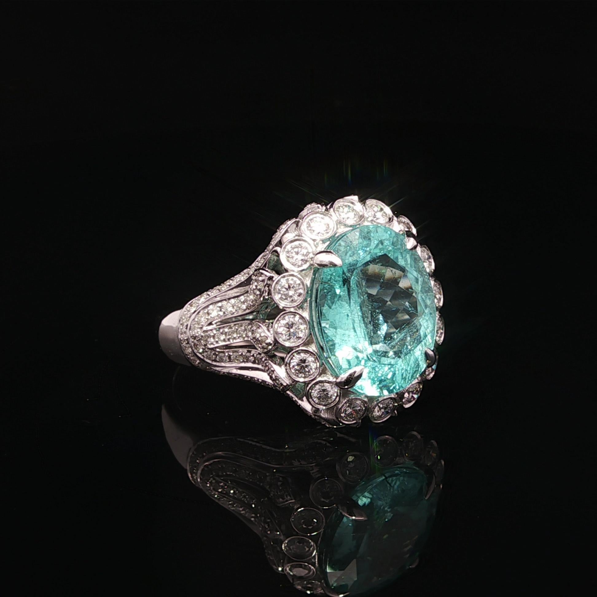 Taille brillant Bague en or blanc 14k 7.68ctw GIA Paraiba Green Blue Tourmaline Diamond Statement Ring en vente