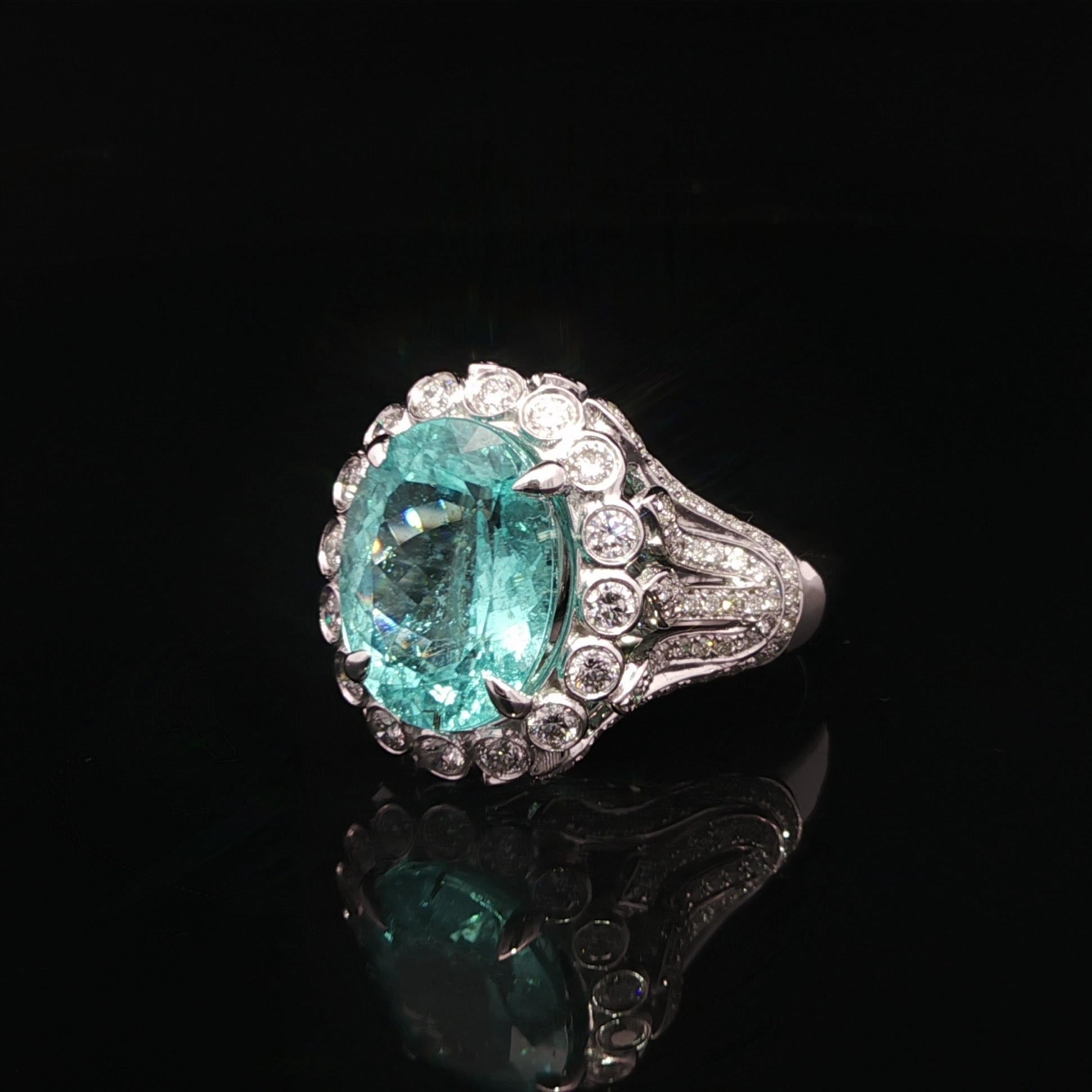Bague en or blanc 14k 7.68ctw GIA Paraiba Green Blue Tourmaline Diamond Statement Ring Excellent état - En vente à Montclair, NJ