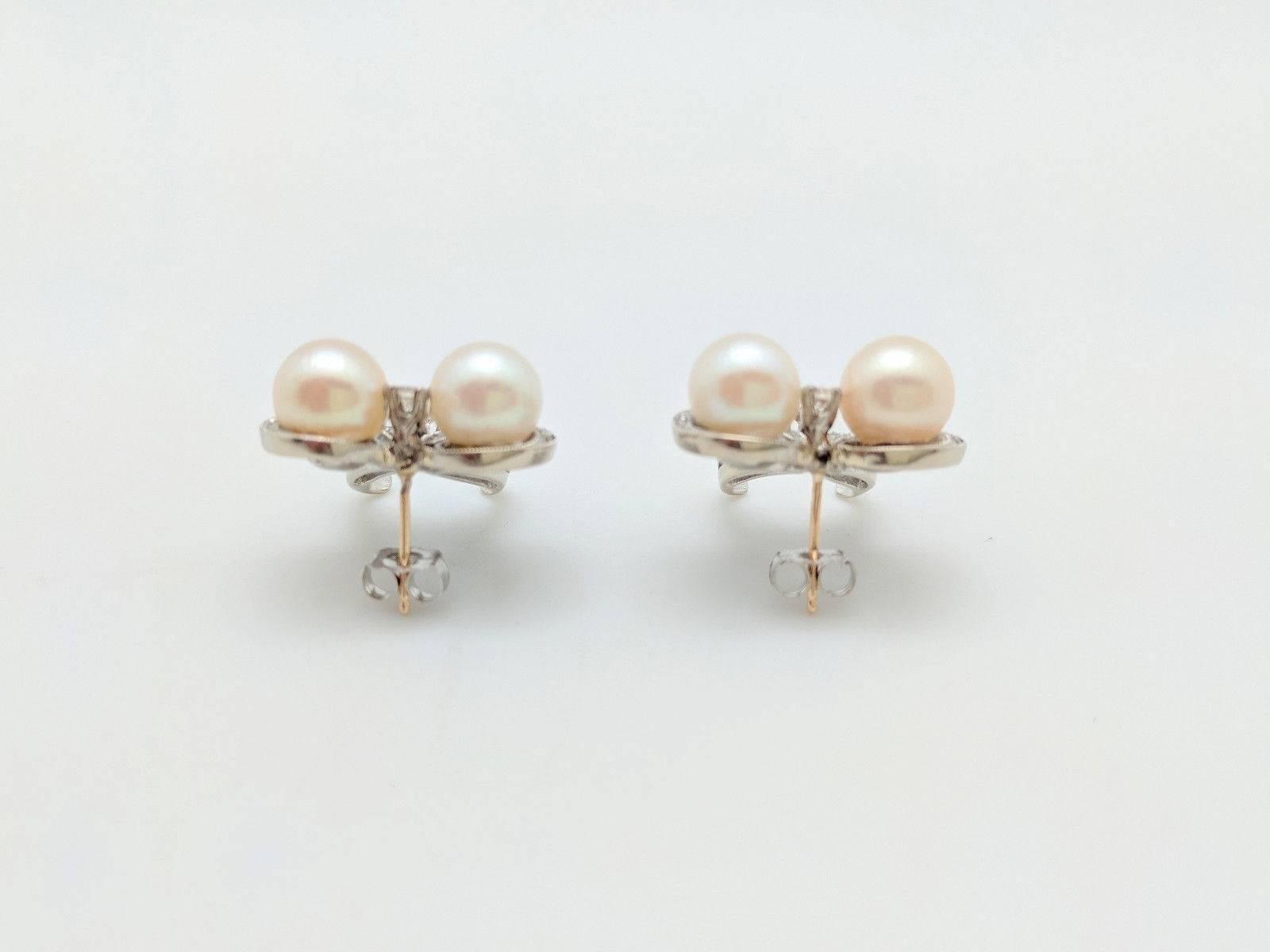 14 Karat White Gold Pearl and Diamond Earrings 2