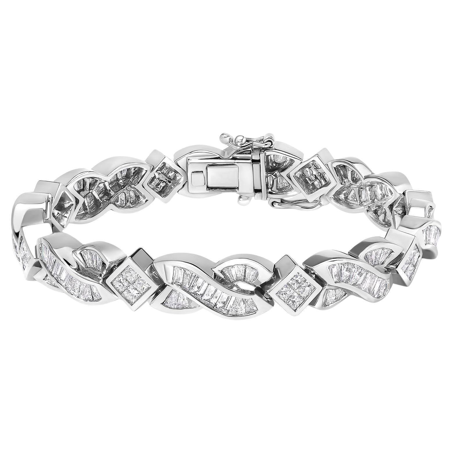 Bracelet tennis à maillons torsadés géométriques en or blanc 14 carats avec diamants de 8 1/5 carats