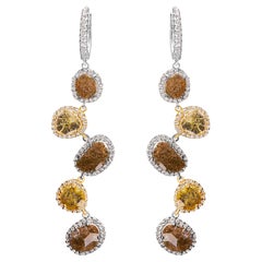 Boucles d'oreilles pendantes en or blanc 14K avec diamants bruns et jaunes de 8 5/8 carats