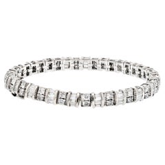 Vintage 14k White Gold 8.00cttw Round and Bagette Diamond One Line Bracelet