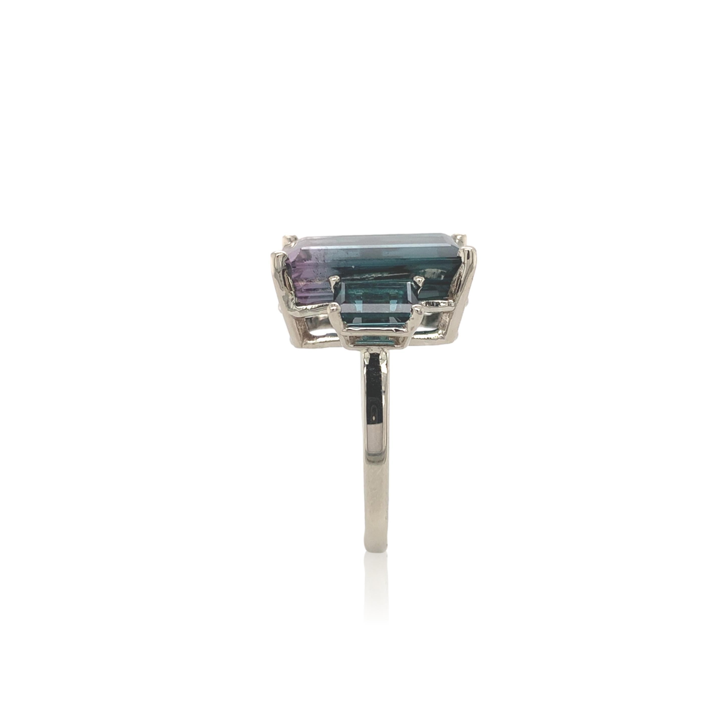 14K White Gold 8.07 carat Bi-color Teal and Purple Tourmaline Ring In New Condition For Sale In Big Bend, WI