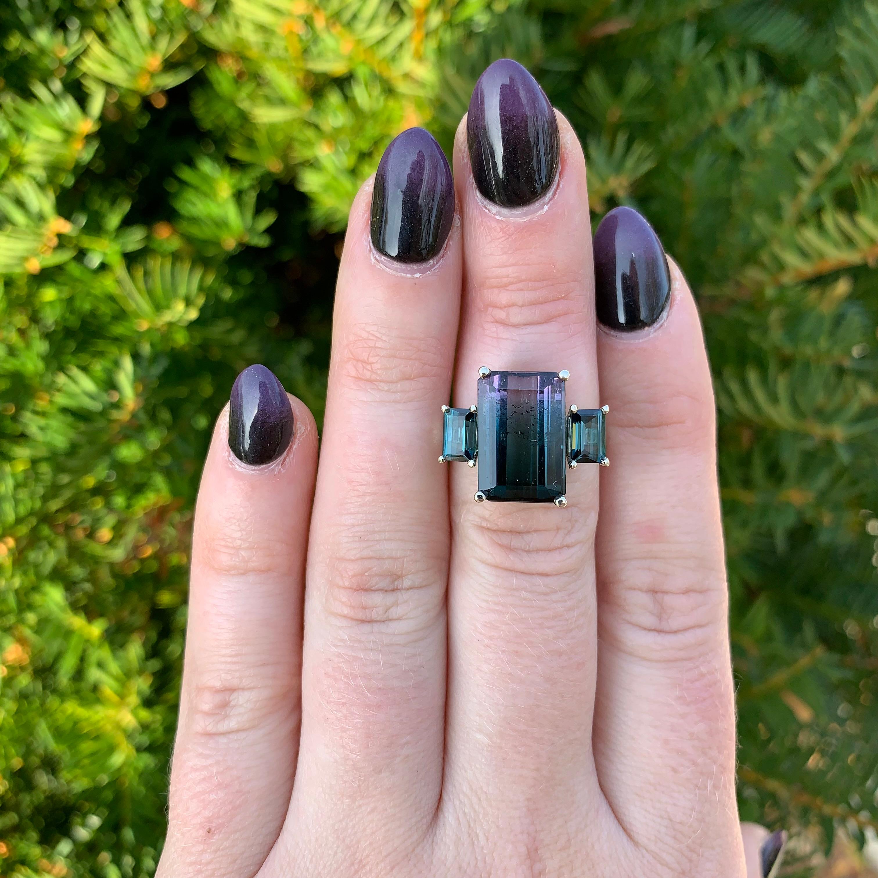 14K White Gold 8.07 carat Bi-color Teal and Purple Tourmaline Ring For Sale 2