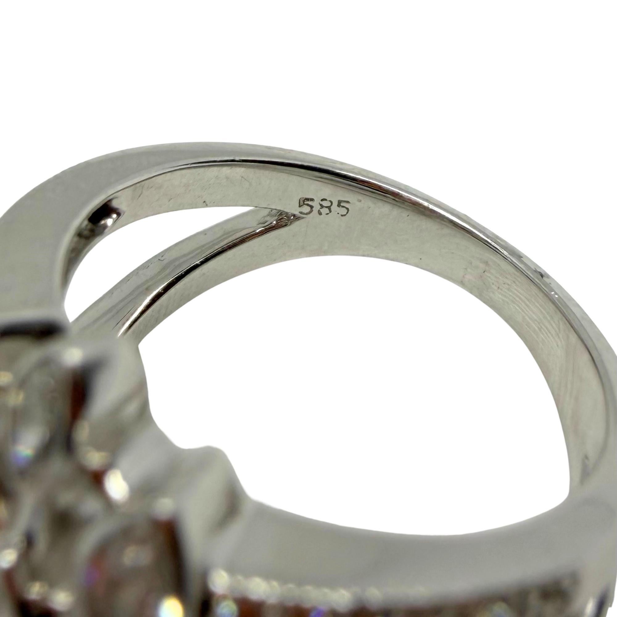 Anillo de oro blanco de 14 quilates con diamantes talla marquesa de 0,93 quilates en venta 2