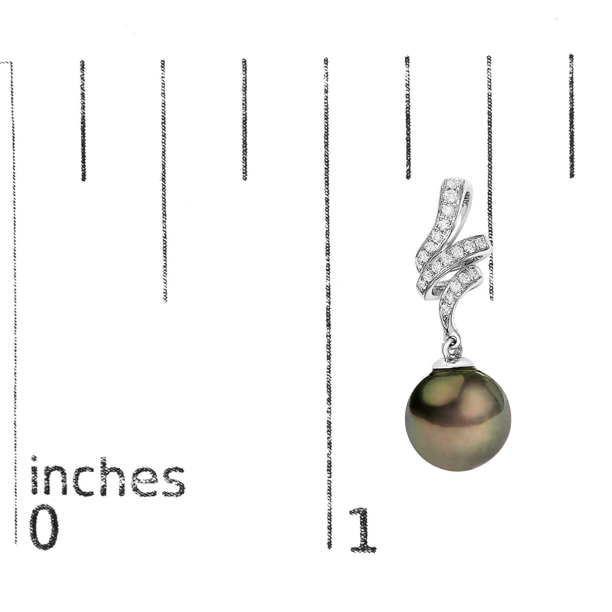 Orecchini pendenti in oro bianco 14K con perle nere coltivate e diamanti da 9 mm In condizioni Nuovo in vendita a New York, NY