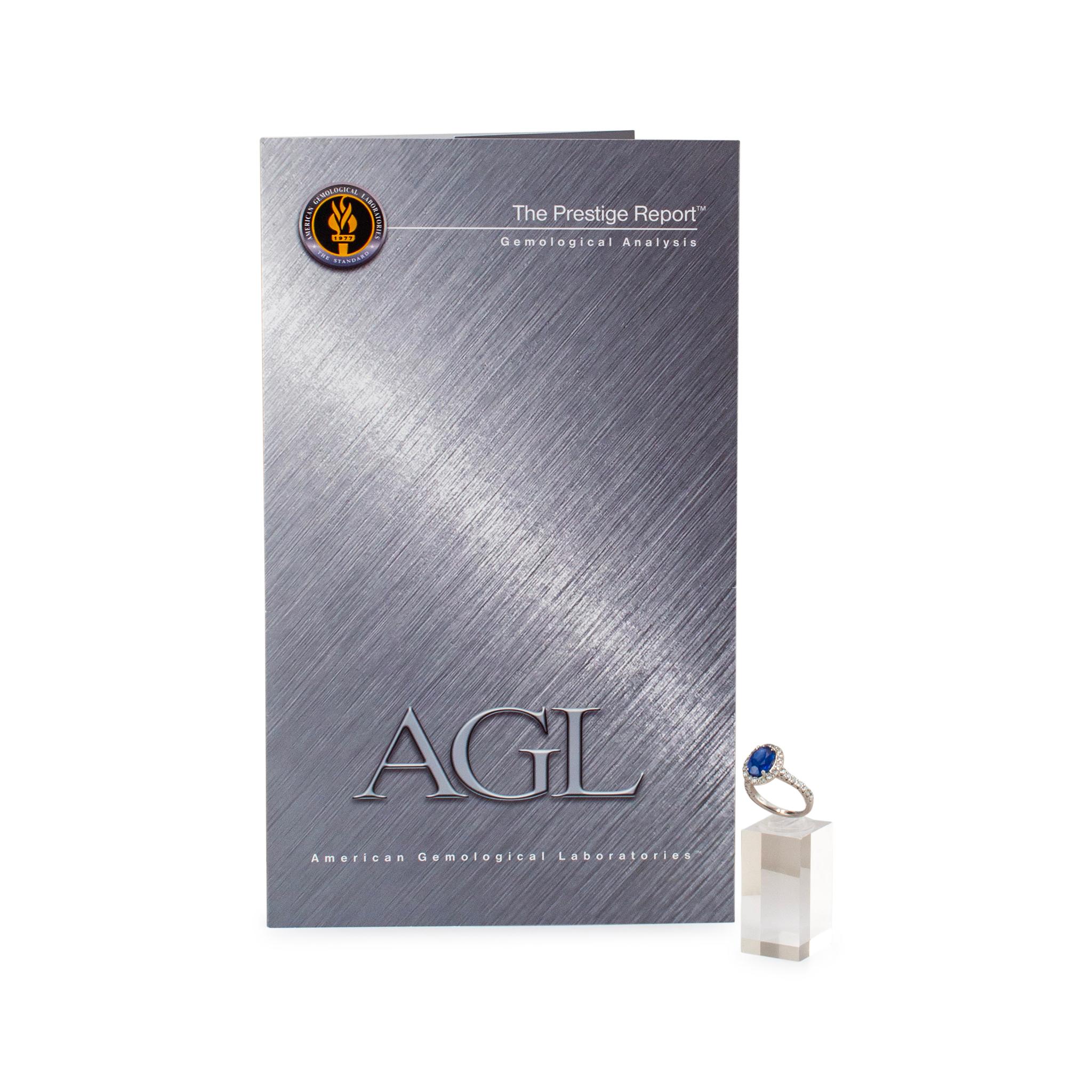 Anillo de cóctel de oro blanco de 14 quilates AGL Ceilán 3,54 ct Zafiro ovalado Halo de diamantes en venta 2
