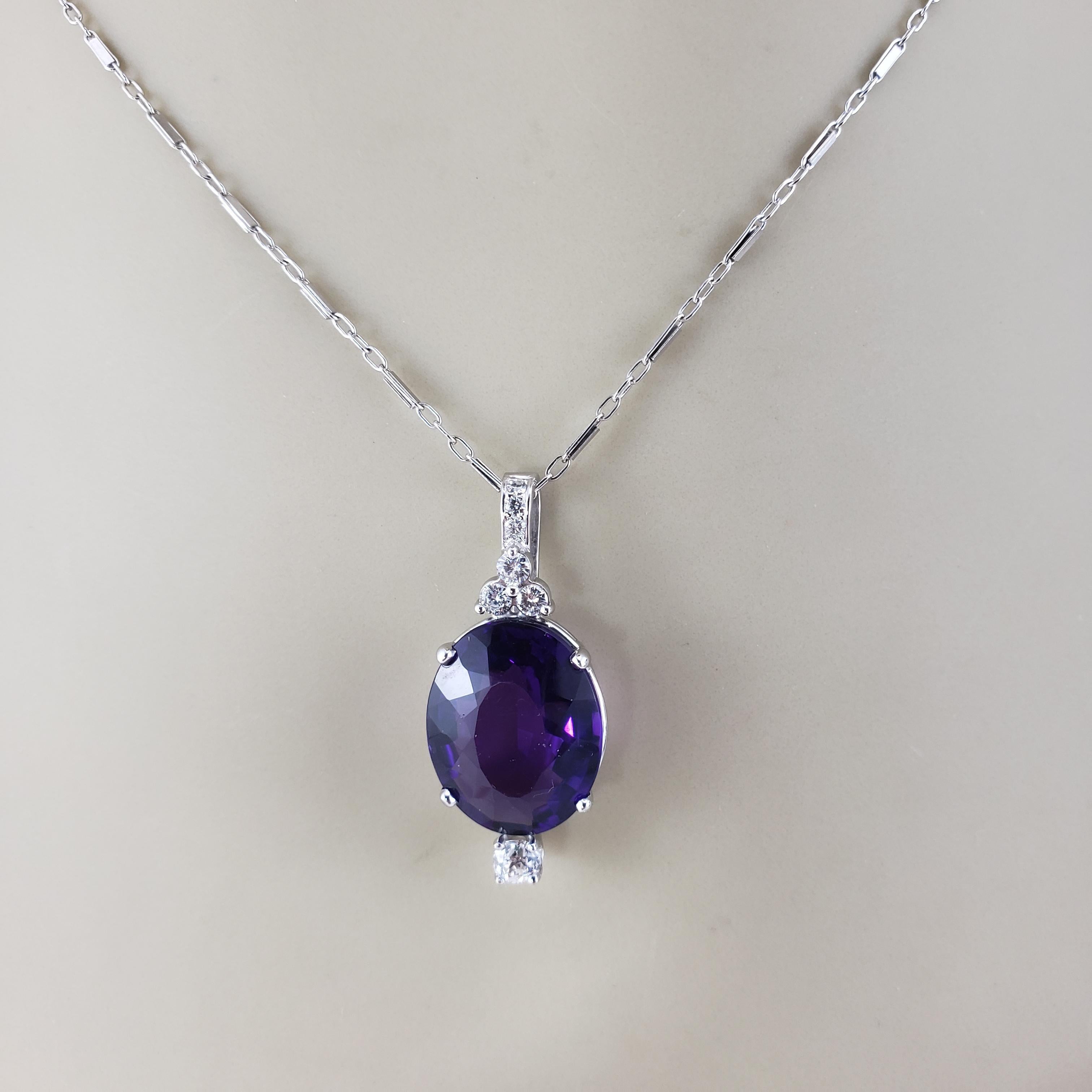 Collier pendentif en or blanc 14 carats avec améthyste et diamant  #18549 en vente 2