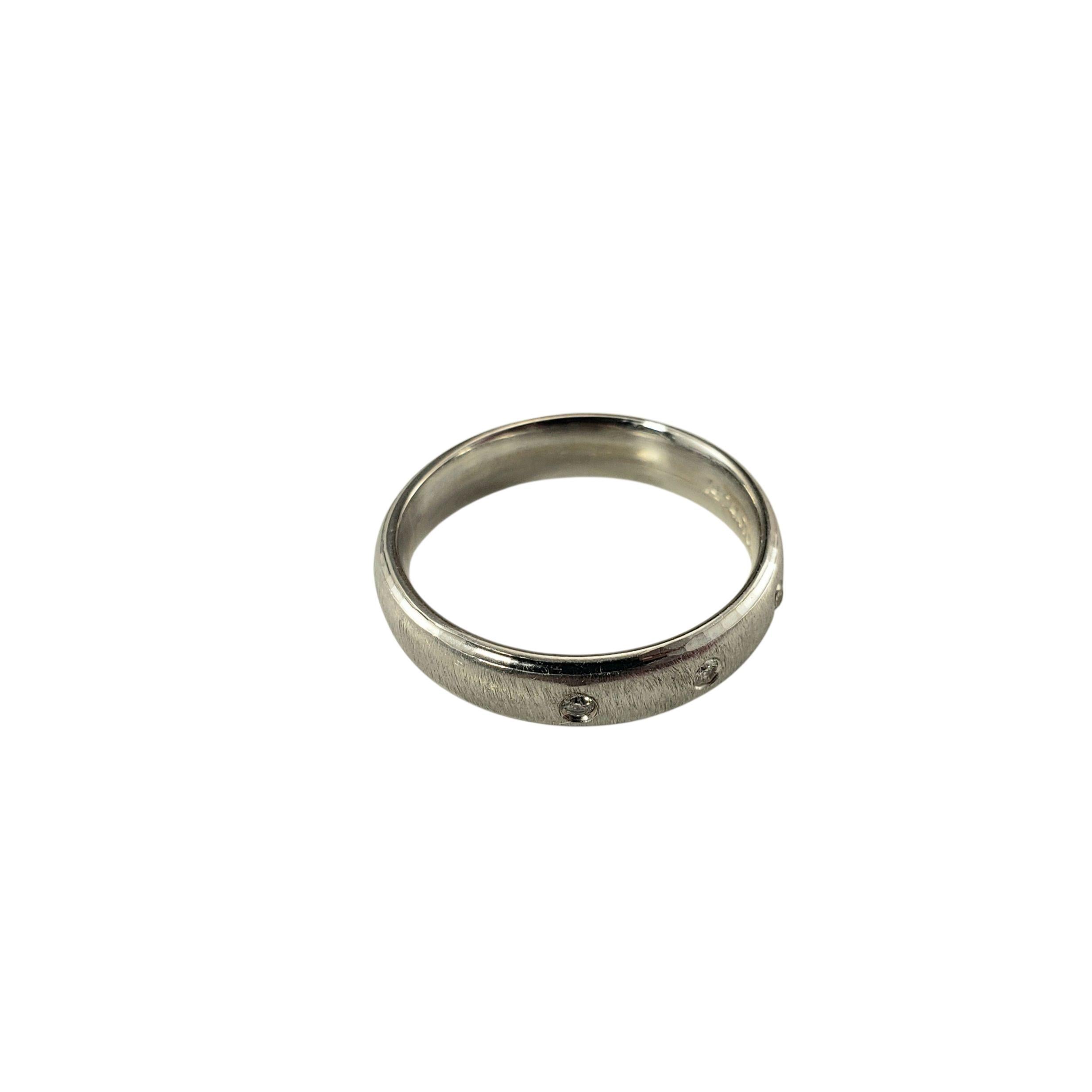 Taille brillant Bague en or blanc 14K et diamant Taille 6 #23002 en vente