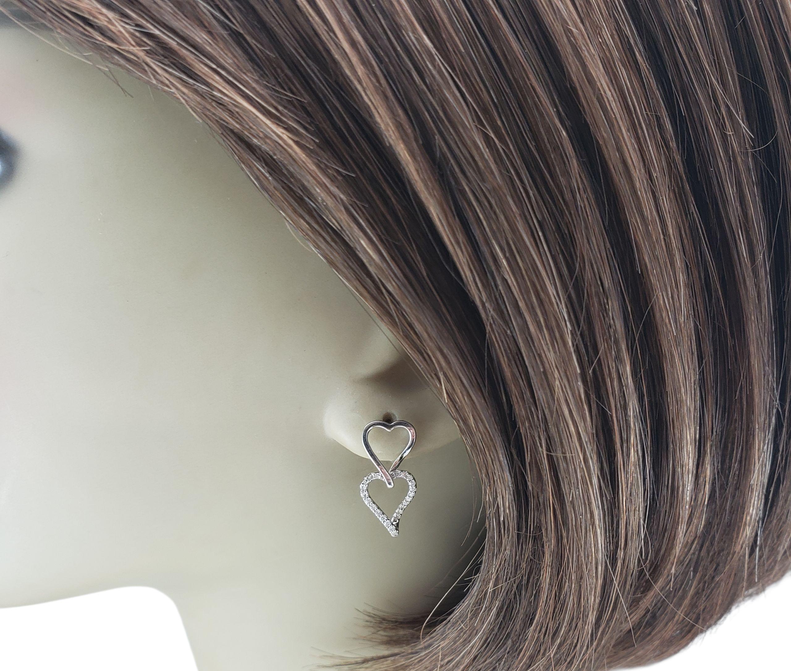 14K White Gold and Diamond Dangle Heart Earrings #23189 For Sale 3
