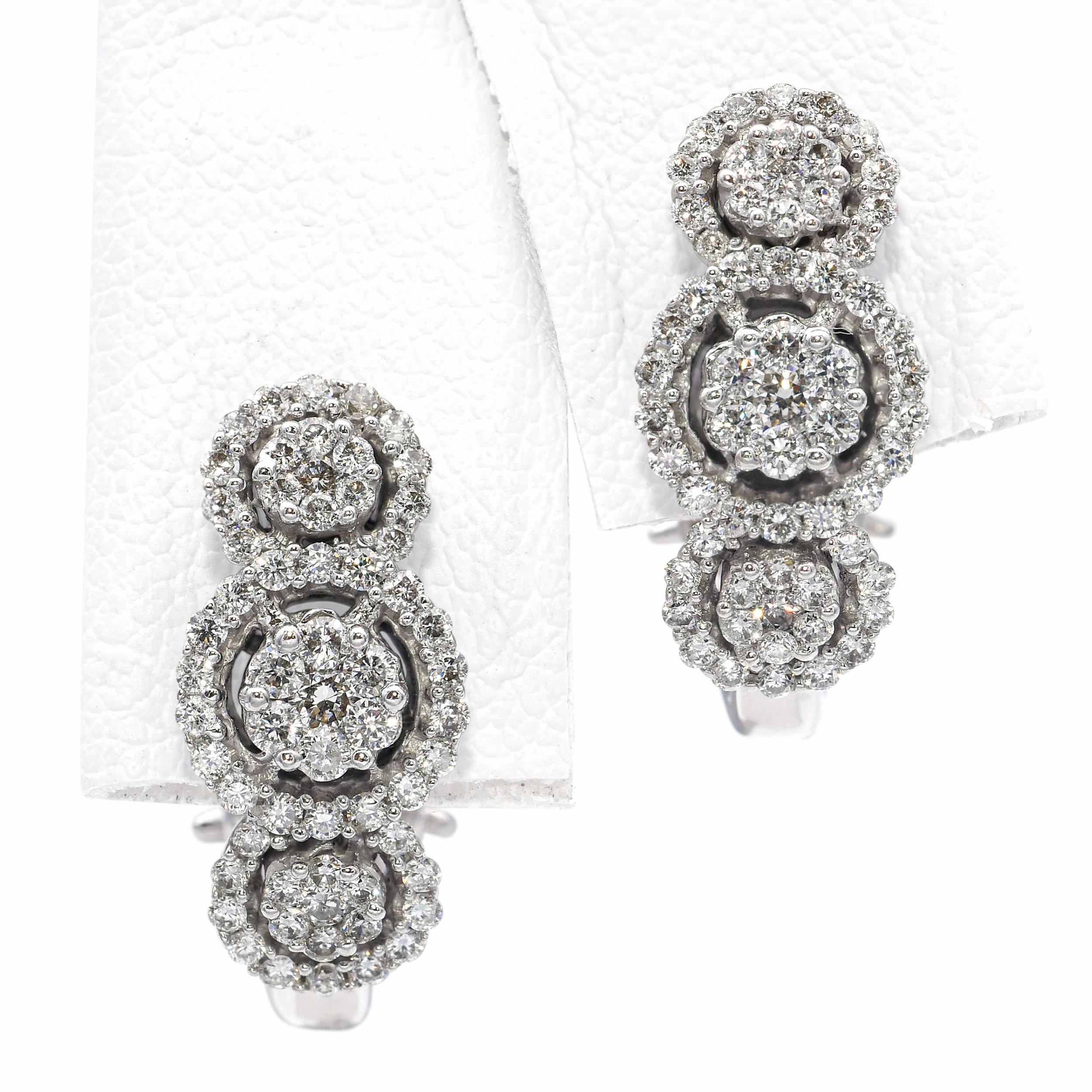 Orecchini in oro bianco e diamanti 14k In condizioni buone a New York, NY
