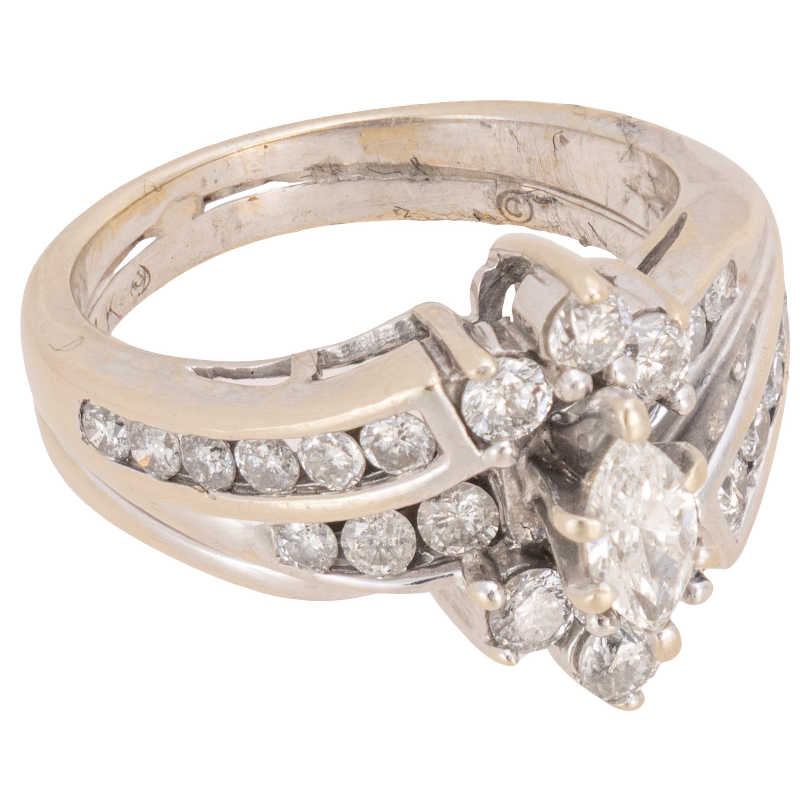 14K White Gold and Diamond Marquise Estate Wedding Ring Stack en venta