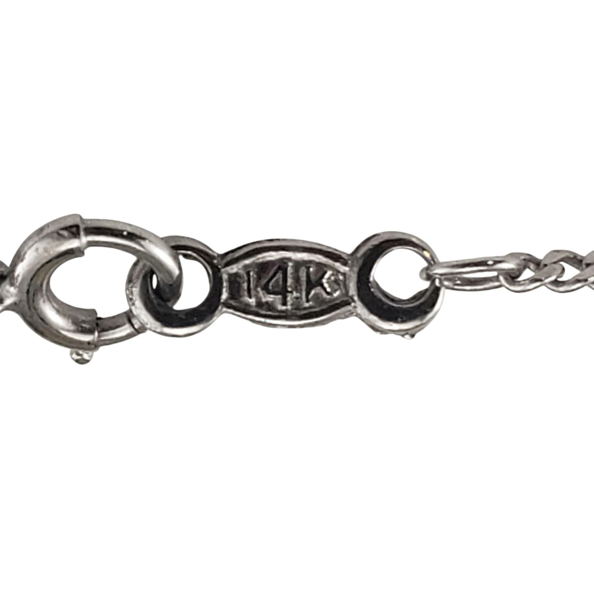 14K White Gold and Diamond Pendant Necklace #22218 In condizioni buone in vendita a Washington Depot, CT