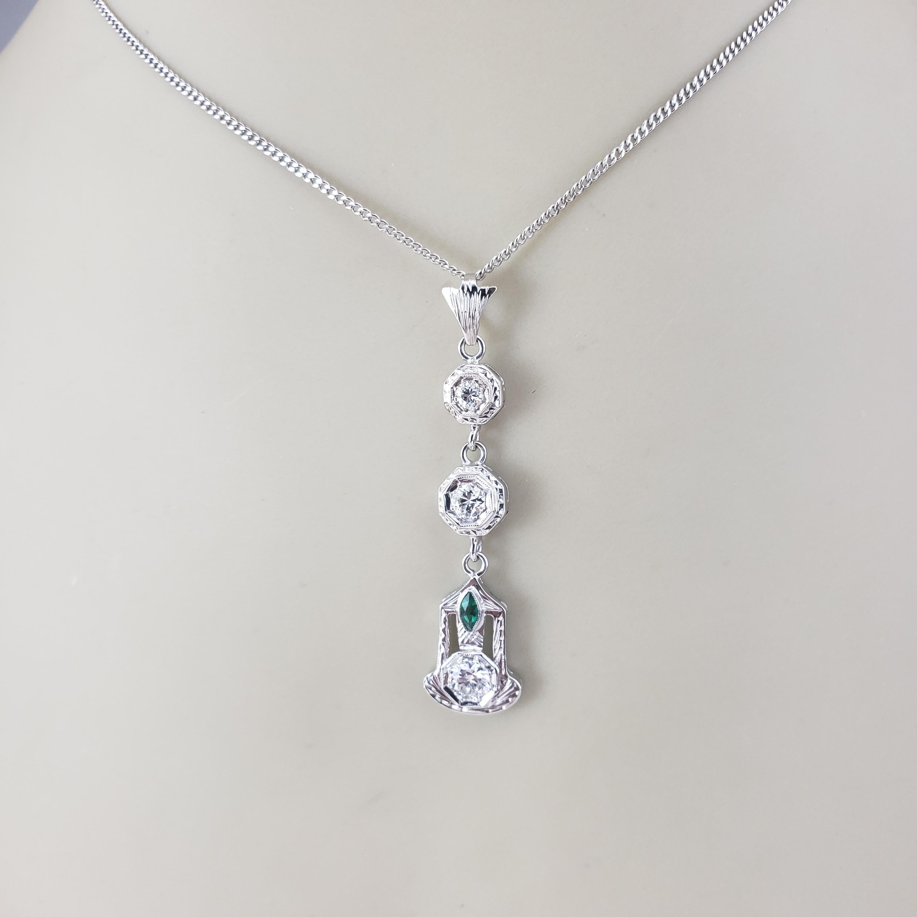 14K White Gold and Diamond Pendant Necklace #22218 in vendita 1