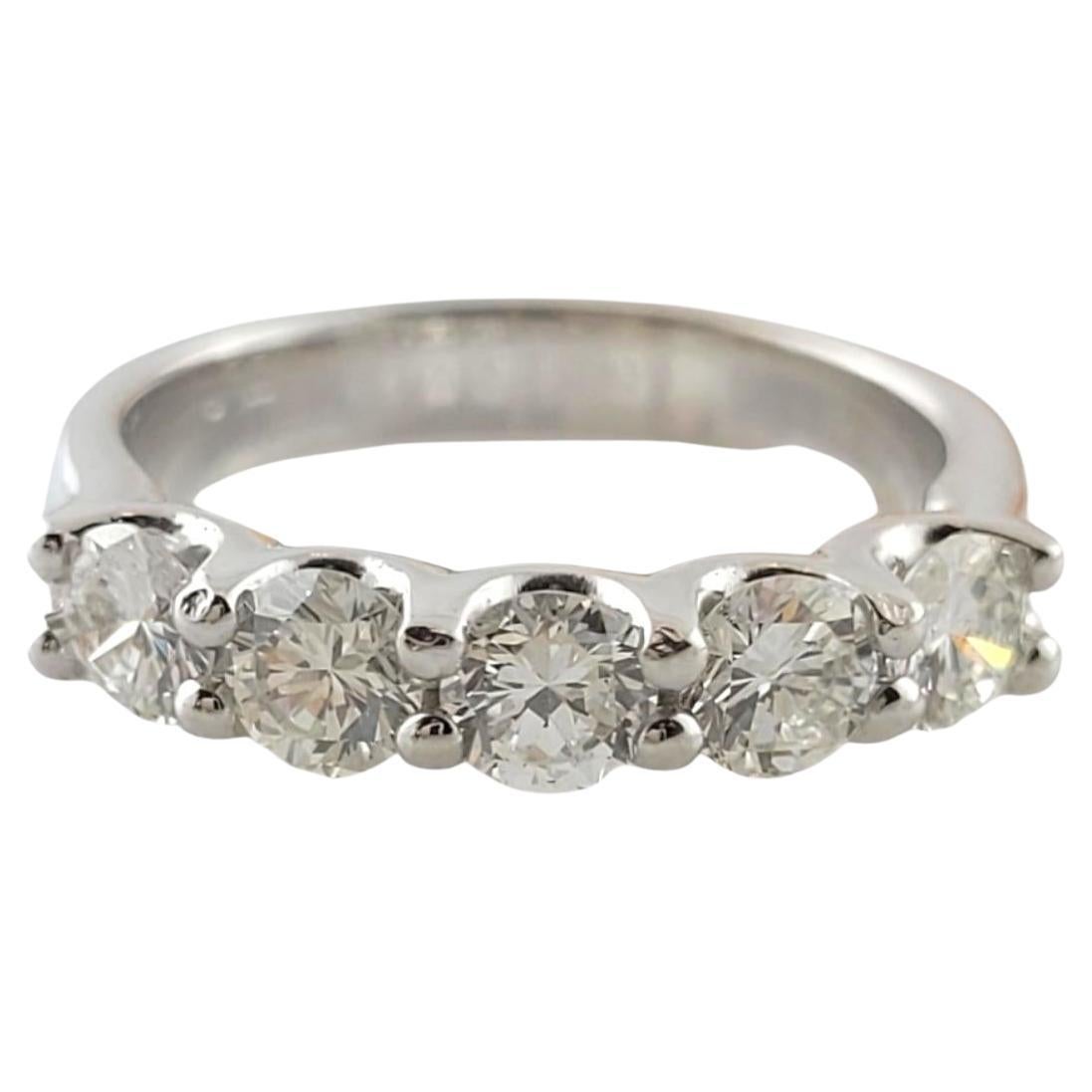 14K White Gold and Diamond Wedding Anniversary Band Ring Size 6.75 #16983