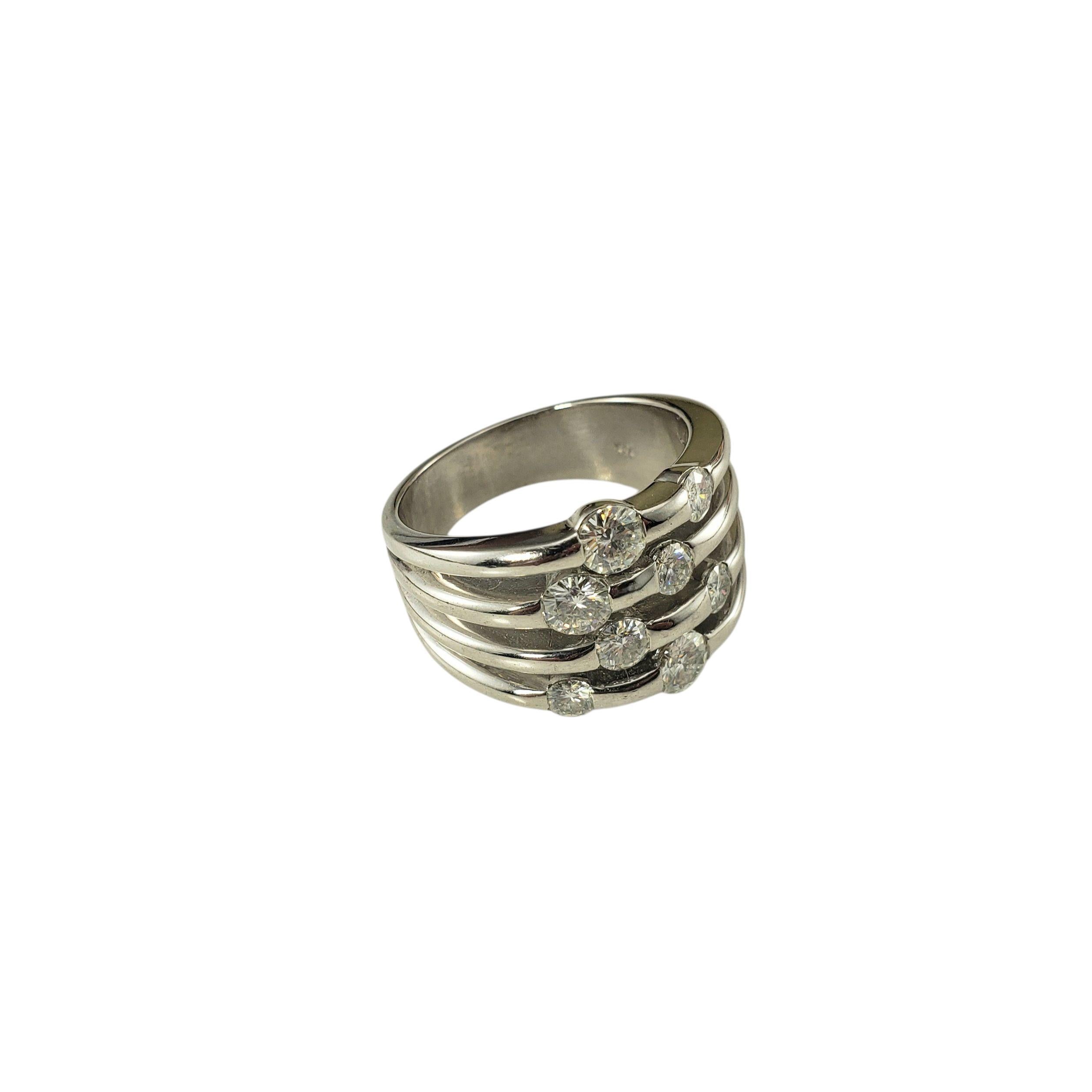 Donna Anello a più file in oro bianco 14K e moissanite misura 7,5 #23016 in vendita