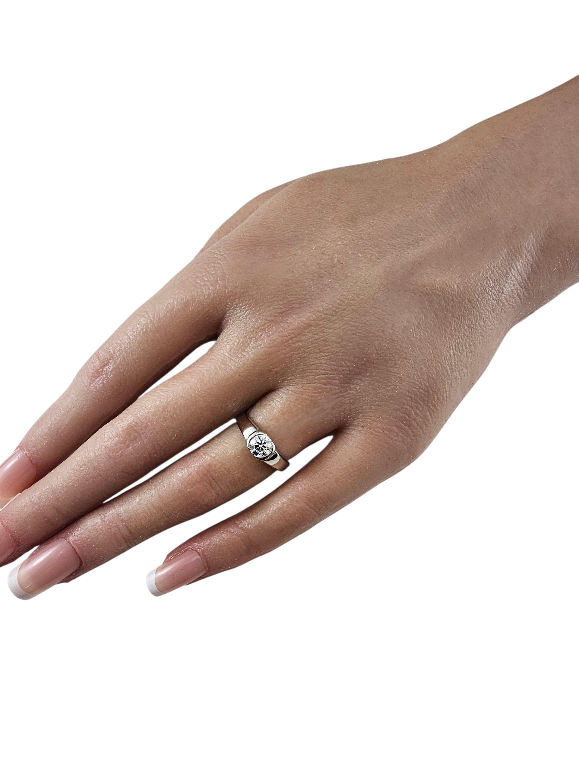 Anillo de compromiso de diamantes en oro blanco y platino de 14 quilates talla 6,25 #23554 en venta 1