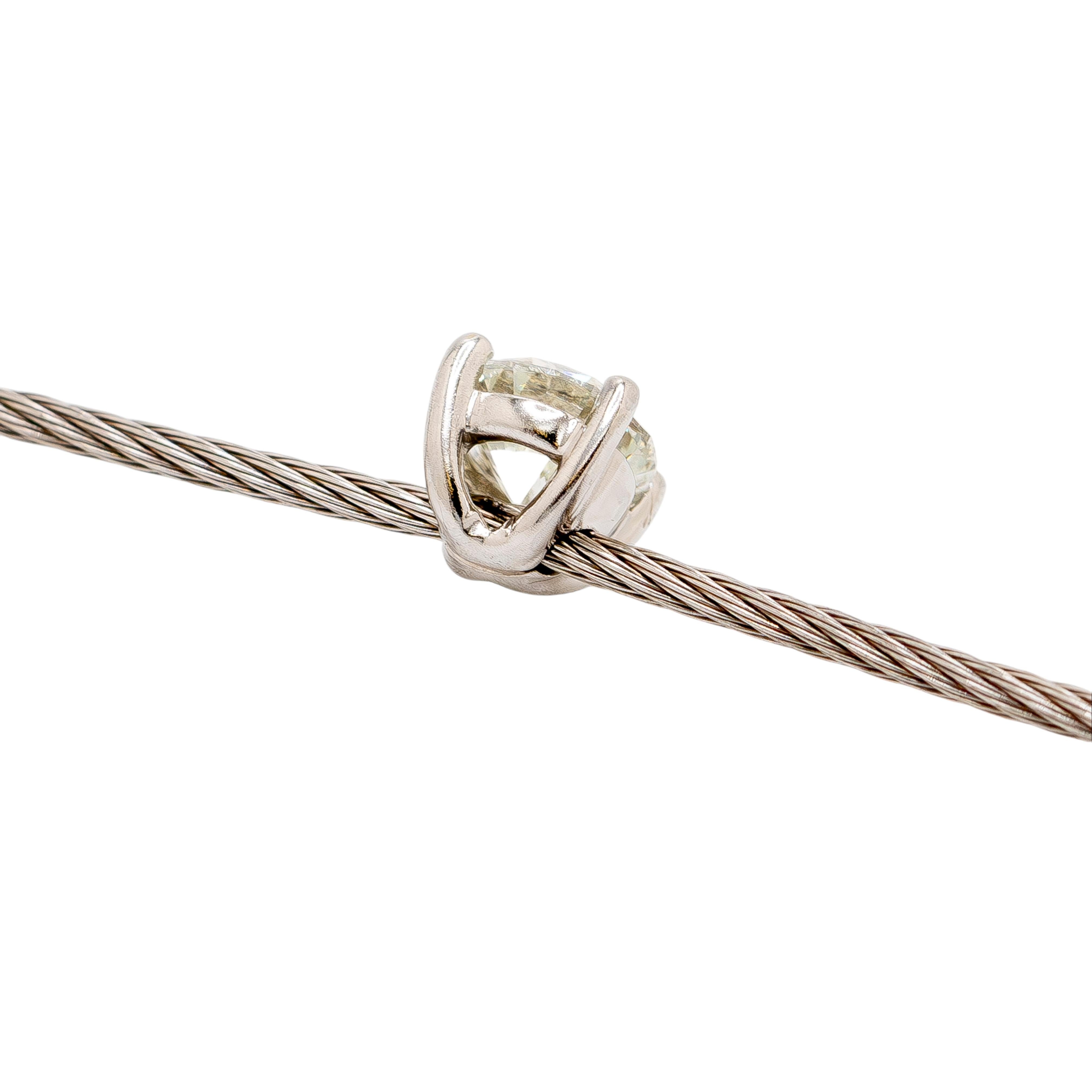 14k White Gold and Stainless Steel Cable 7-Stone Diamond Choker Necklace In New Condition For Sale In Boca Raton, FL