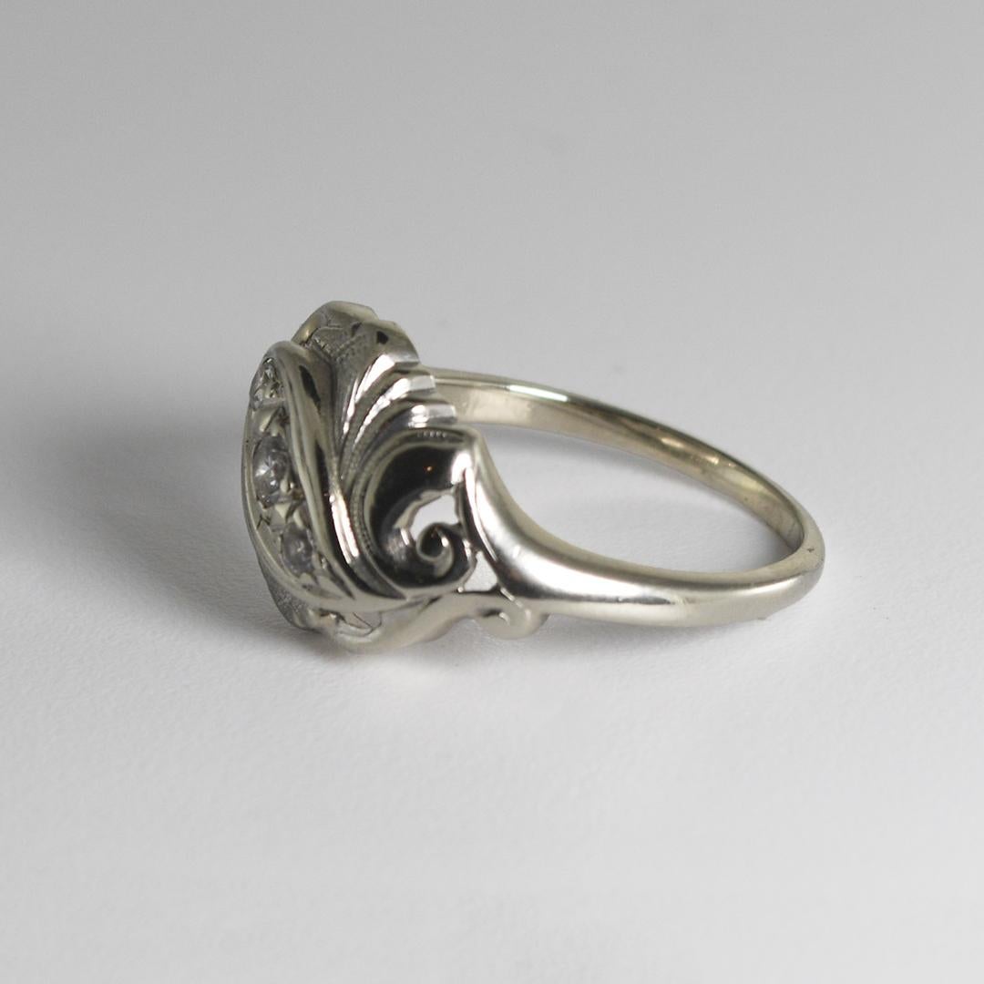 14K White Gold Antique Diamond Ring 0.10ct For Sale 1