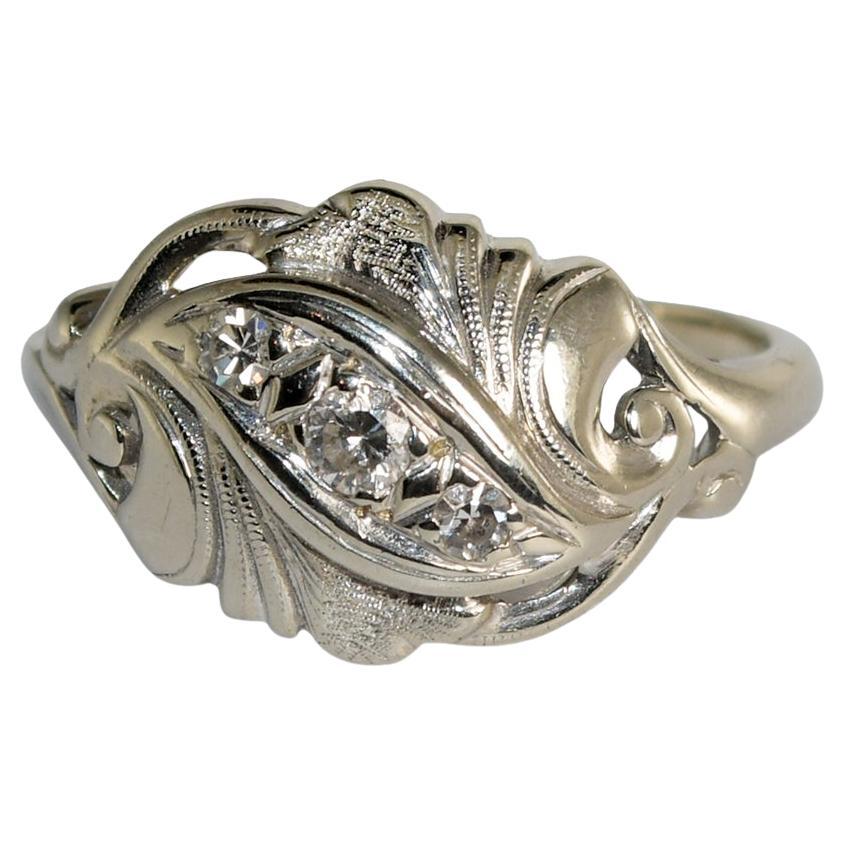 14K White Gold Antique Diamond Ring 0.10ct