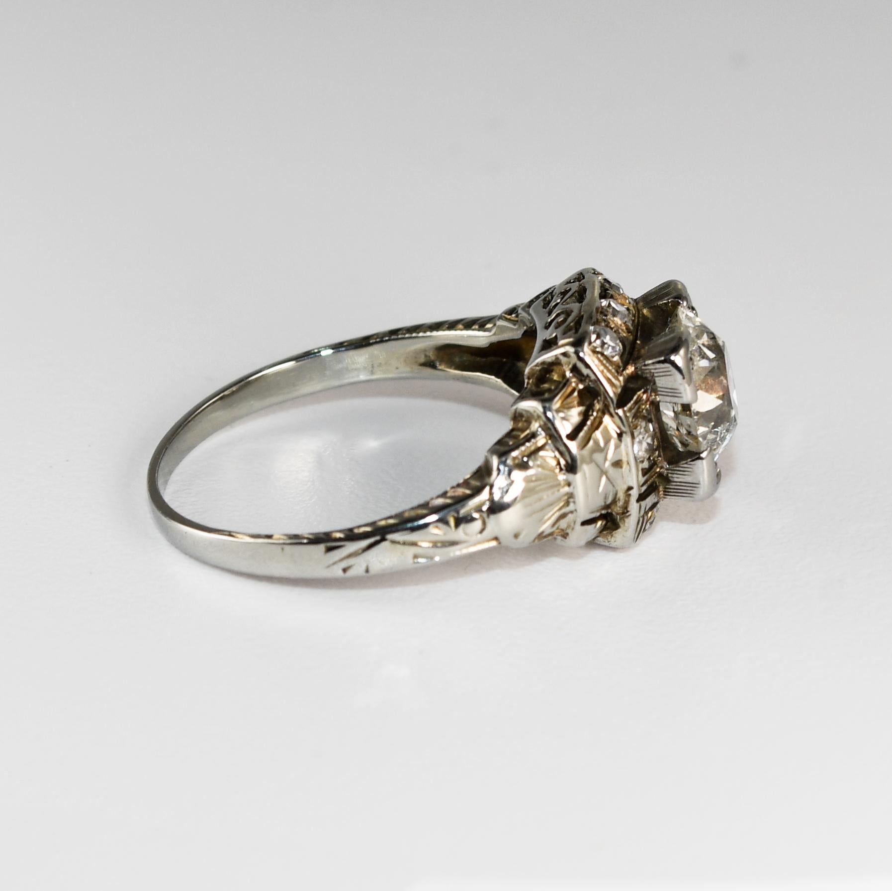 Anillo de diamantes antiguos de oro blanco de 14 quilates 1,20 ct Corte europeo antiguo en venta