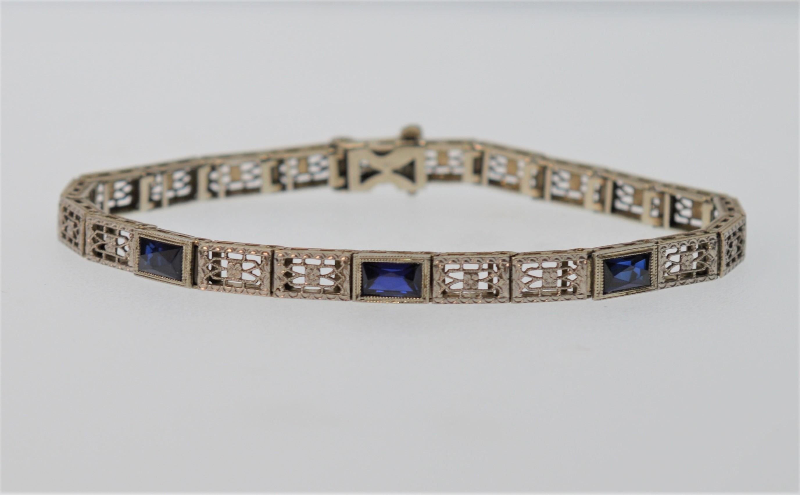 14K White Gold Antique Filigree & Blue Sapphire Bracelet In Excellent Condition In Mount Kisco, NY