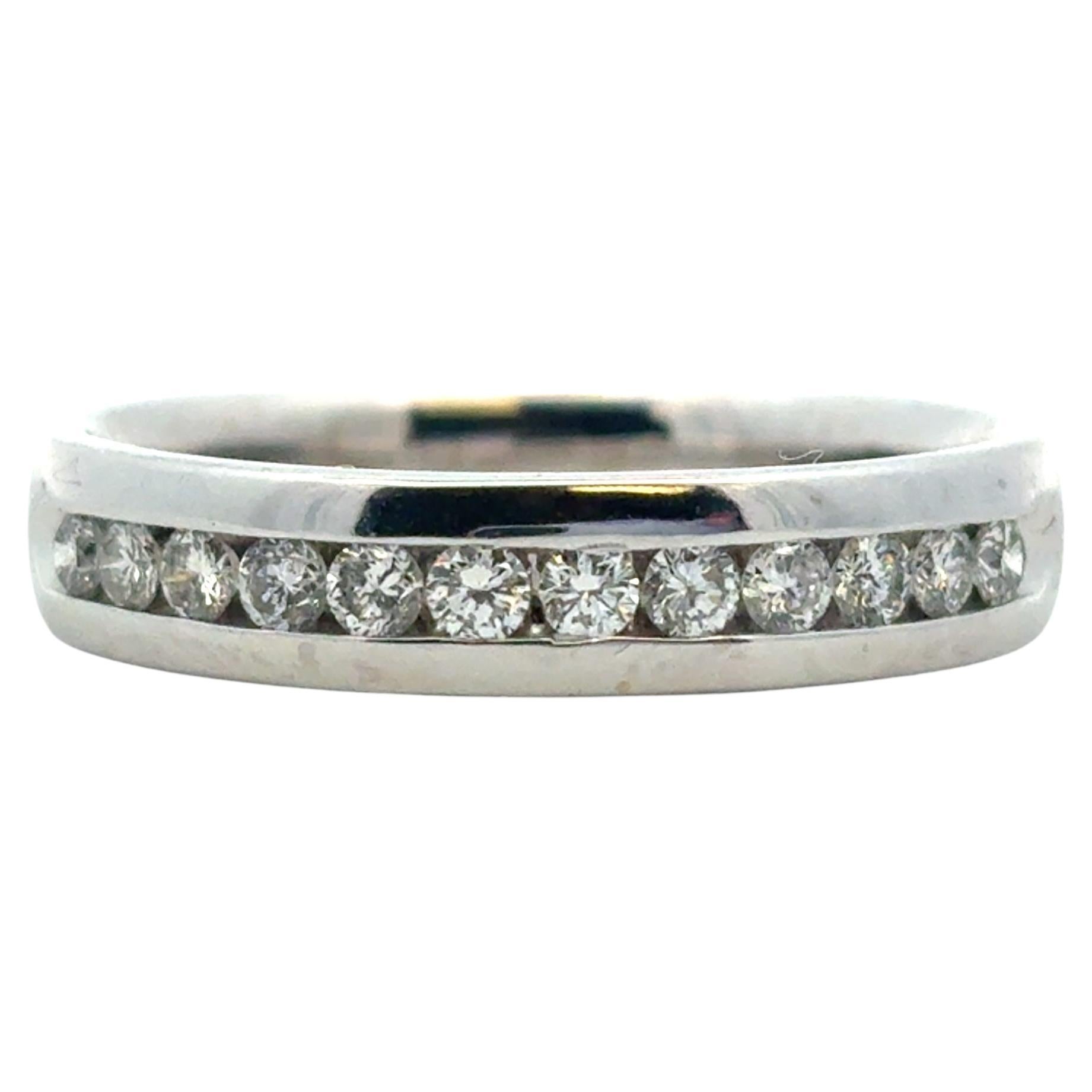 14k White Gold approx. 0.24ctw Diamond Wedding Band Ring