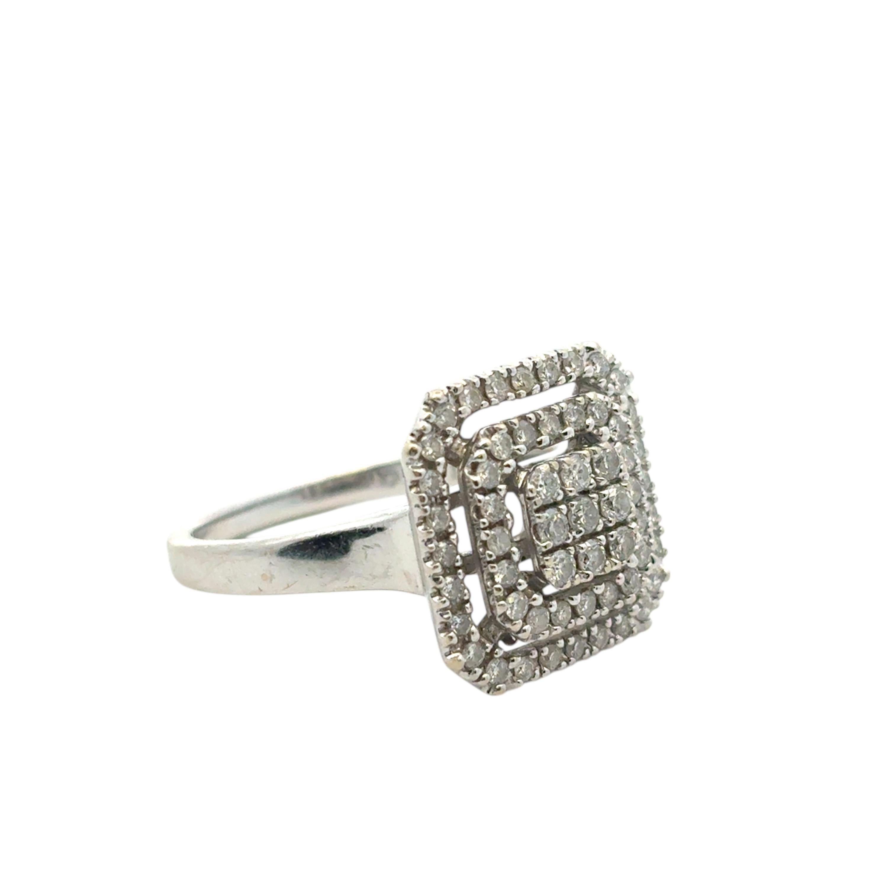 14k White Gold approx. 1.7ctw Round Pave Diamond Square Ring en vente 6