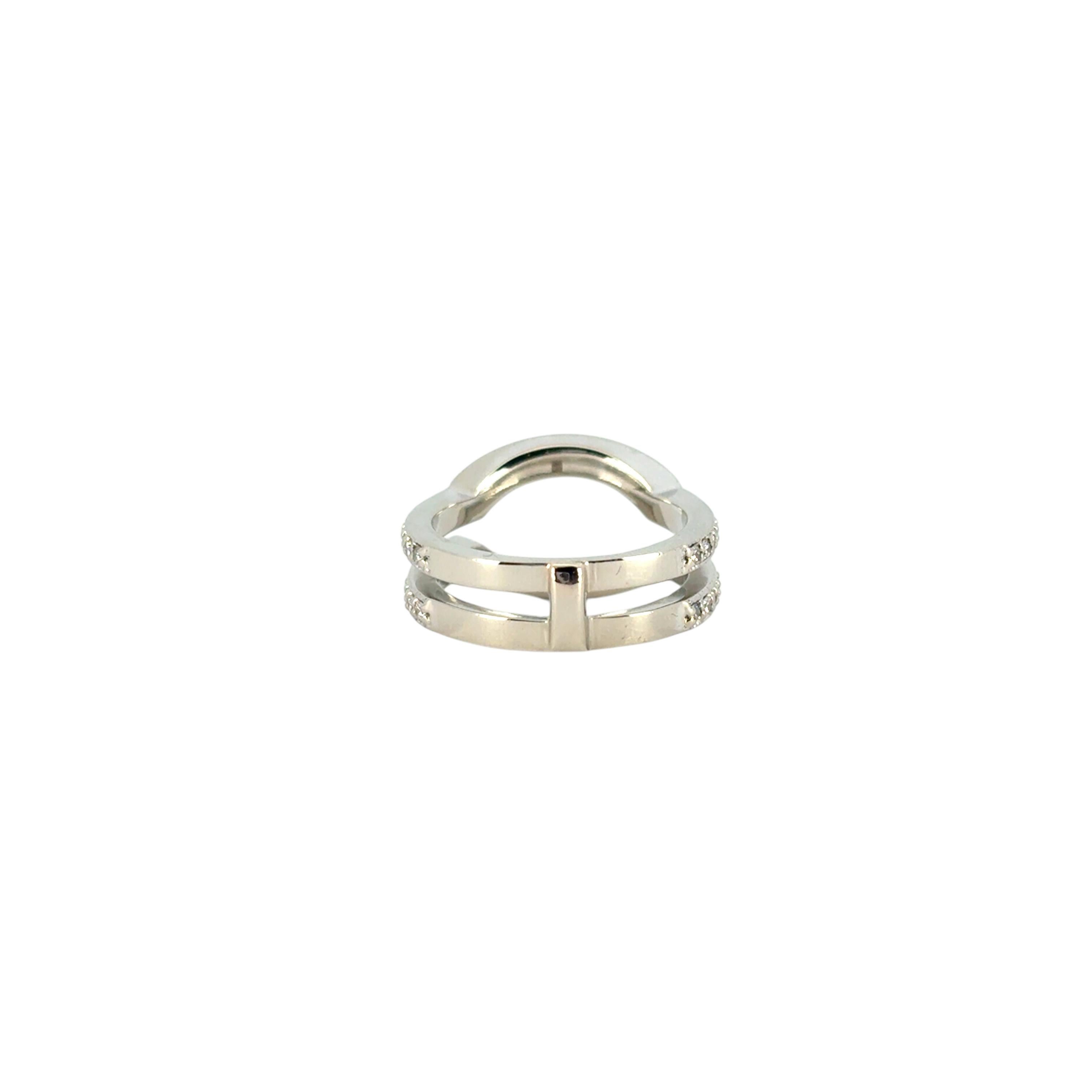Bague en or blanc 14 carats mettant en valeur un diamant naturel d'environ 0,5 carat en vente 3
