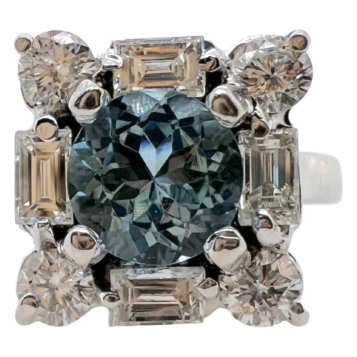 14k White Gold Aquamarine and Diamond Ring For Sale