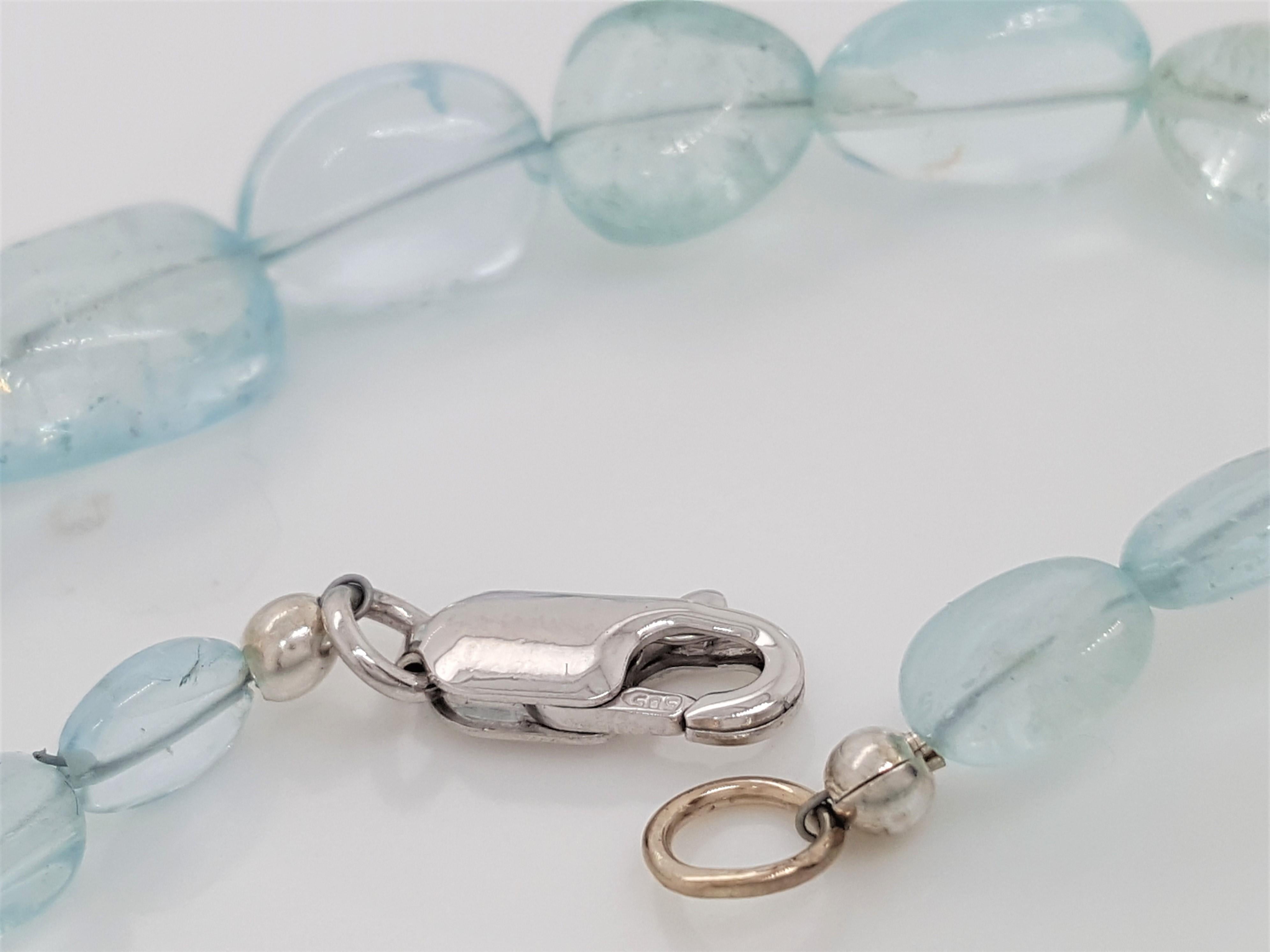 14 Karat White Gold Aquamarine Nuggets Beaded Necklace For Sale 3