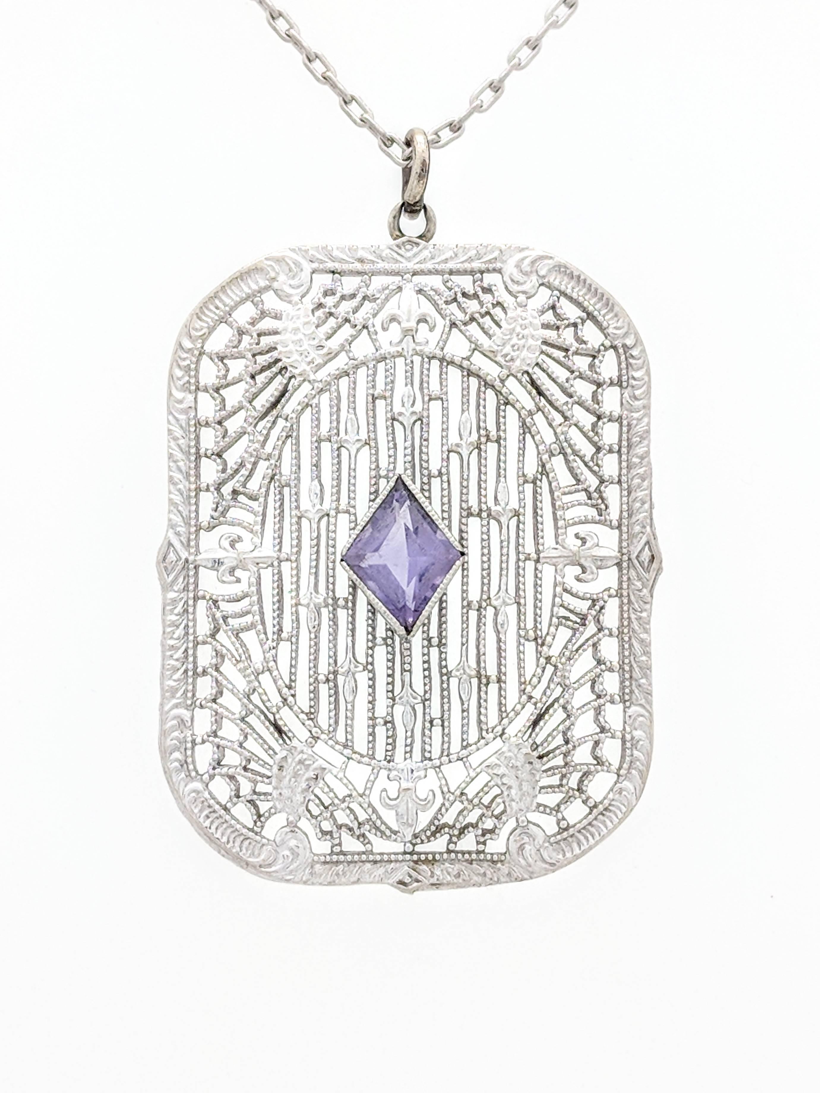 14 Karat White Gold Art Deco Amethyst Pendant Necklace In Excellent Condition For Sale In Gainesville, FL