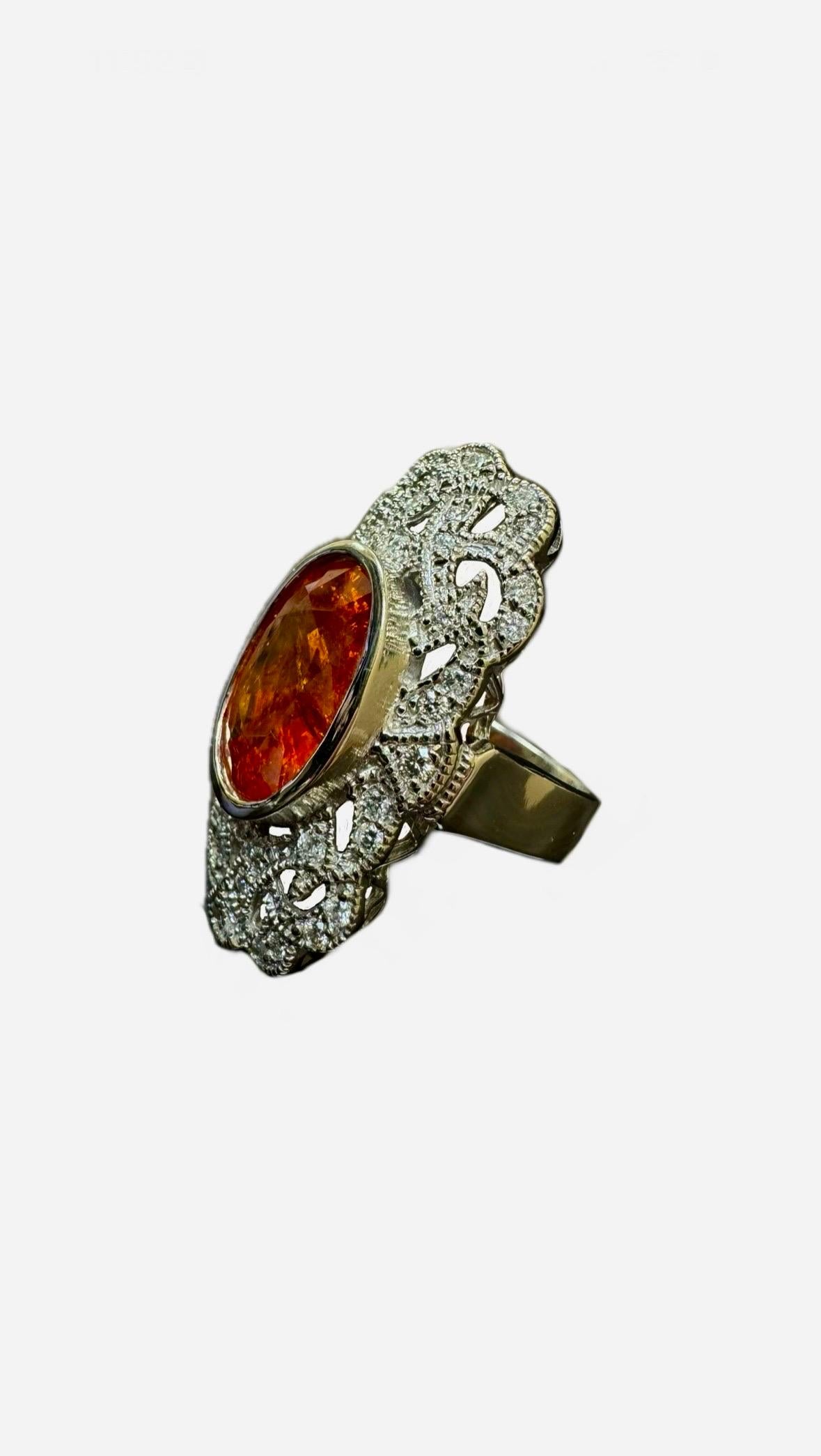 14K White Gold Art Deco Style Diamond 17.50 Carat Oval Spessartite Garnet Ring For Sale 2
