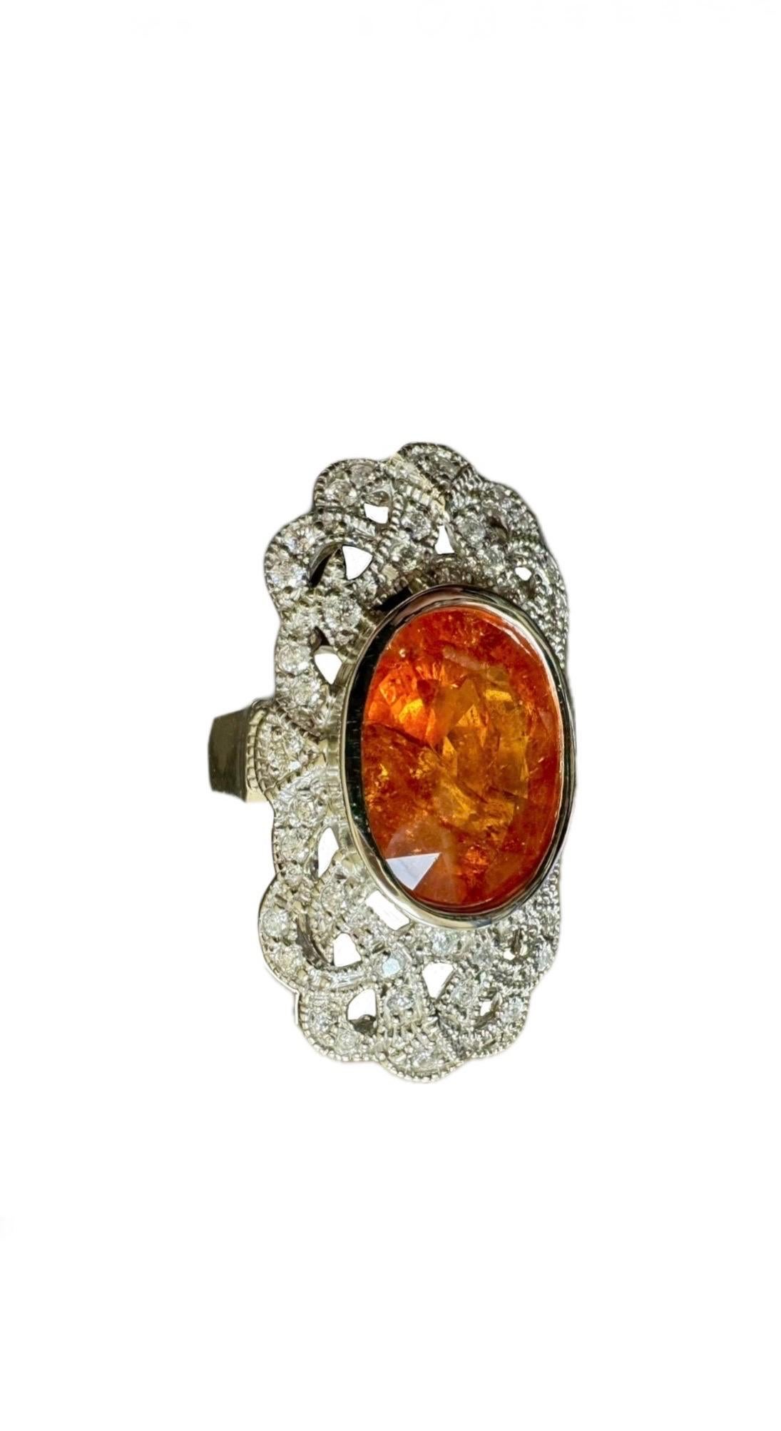 14K White Gold Art Deco Style Diamond 17.50 Carat Oval Spessartite Garnet Ring For Sale 4