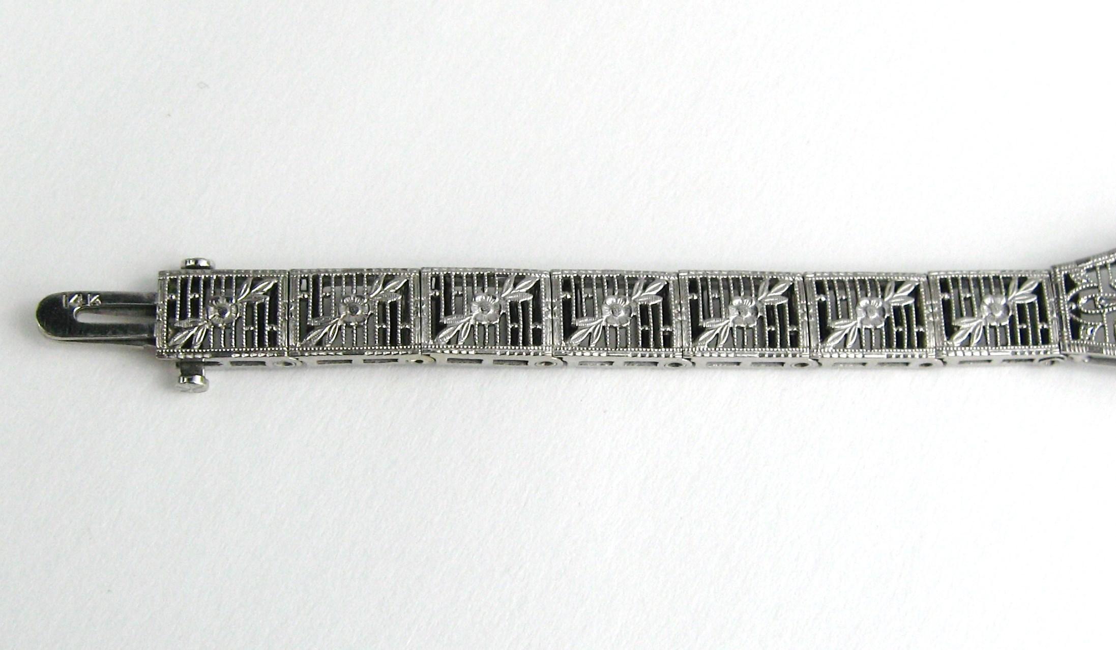 14 Karat White Gold Art Deco Diamond Bracelet -  In Good Condition For Sale In Wallkill, NY