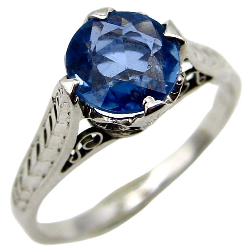 14K White Gold Art Deco Natural Blue Sapphire Filigree Ring  For Sale
