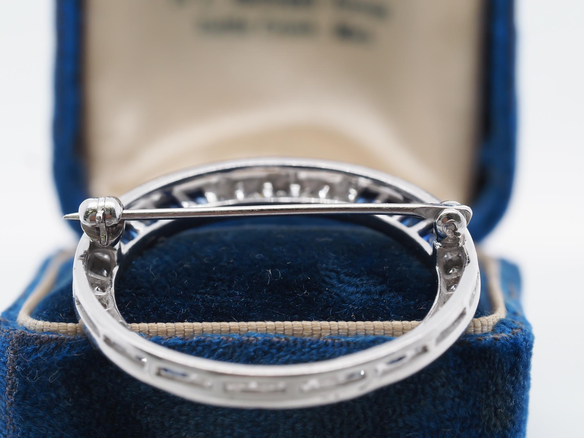 14K White Gold Art Deco Sapphire and Diamond Brooch For Sale 1
