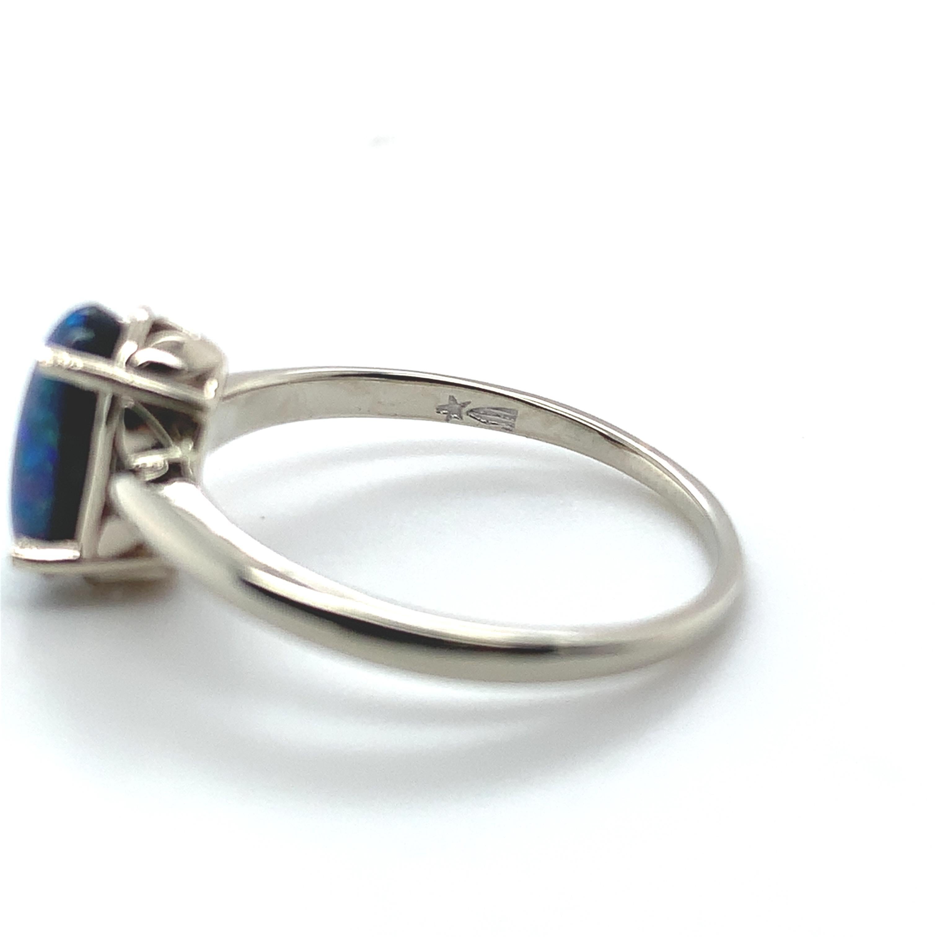 Anello in oro bianco 14K con opale nero australiano da 0,86 carati, misura 5,75 in vendita 4